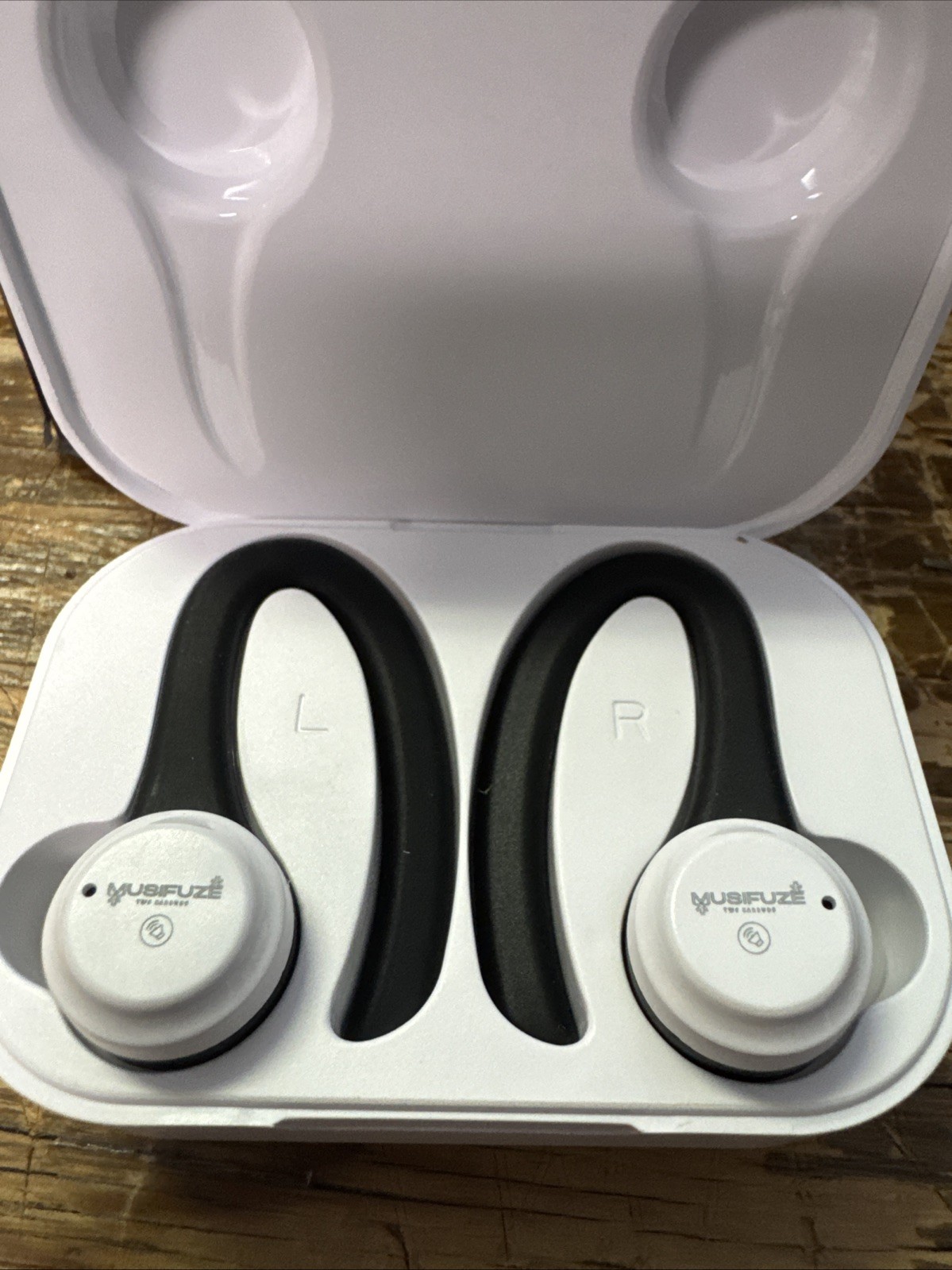 Bluetooth Earbuds D030 Wireless Earbuds Bluetooth 5.0 IPX4 Low Latency Headphone