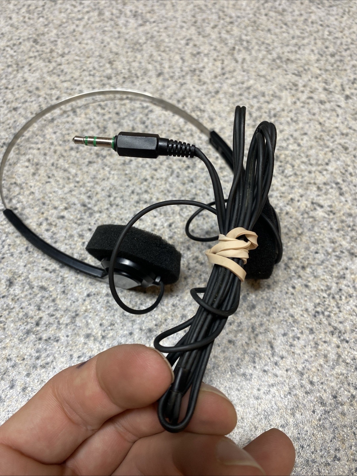 Sony MDR-010 Walkman Headphones— TESTED & WORK GREAT!