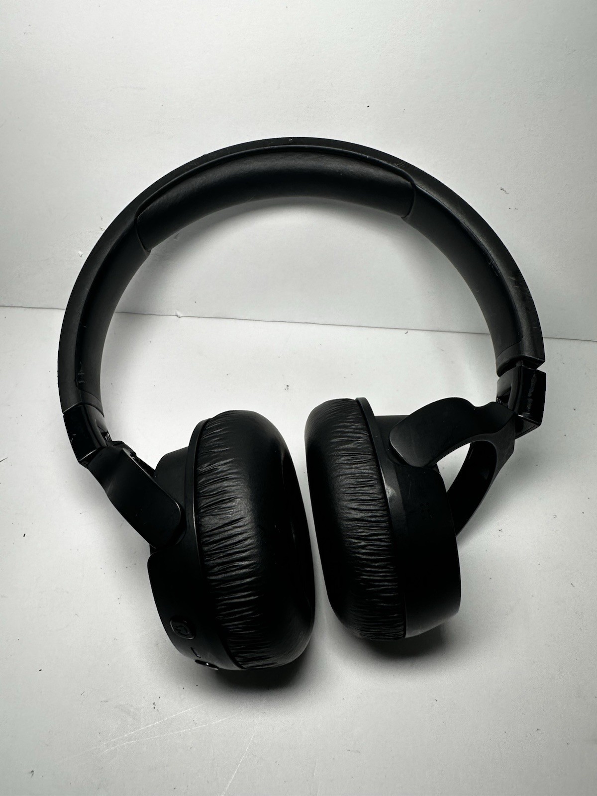 JBL TUNE 670NC BLUETOOTH HEADPHONES (P19013378)