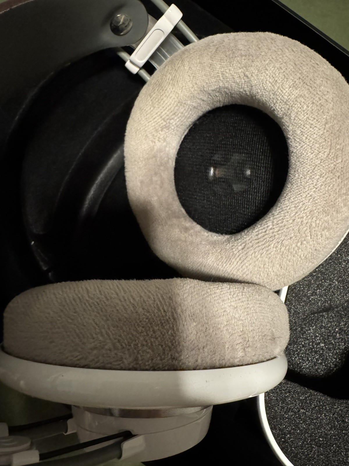 AKG K701 by Harman White Studio Reference Open Air Headphones