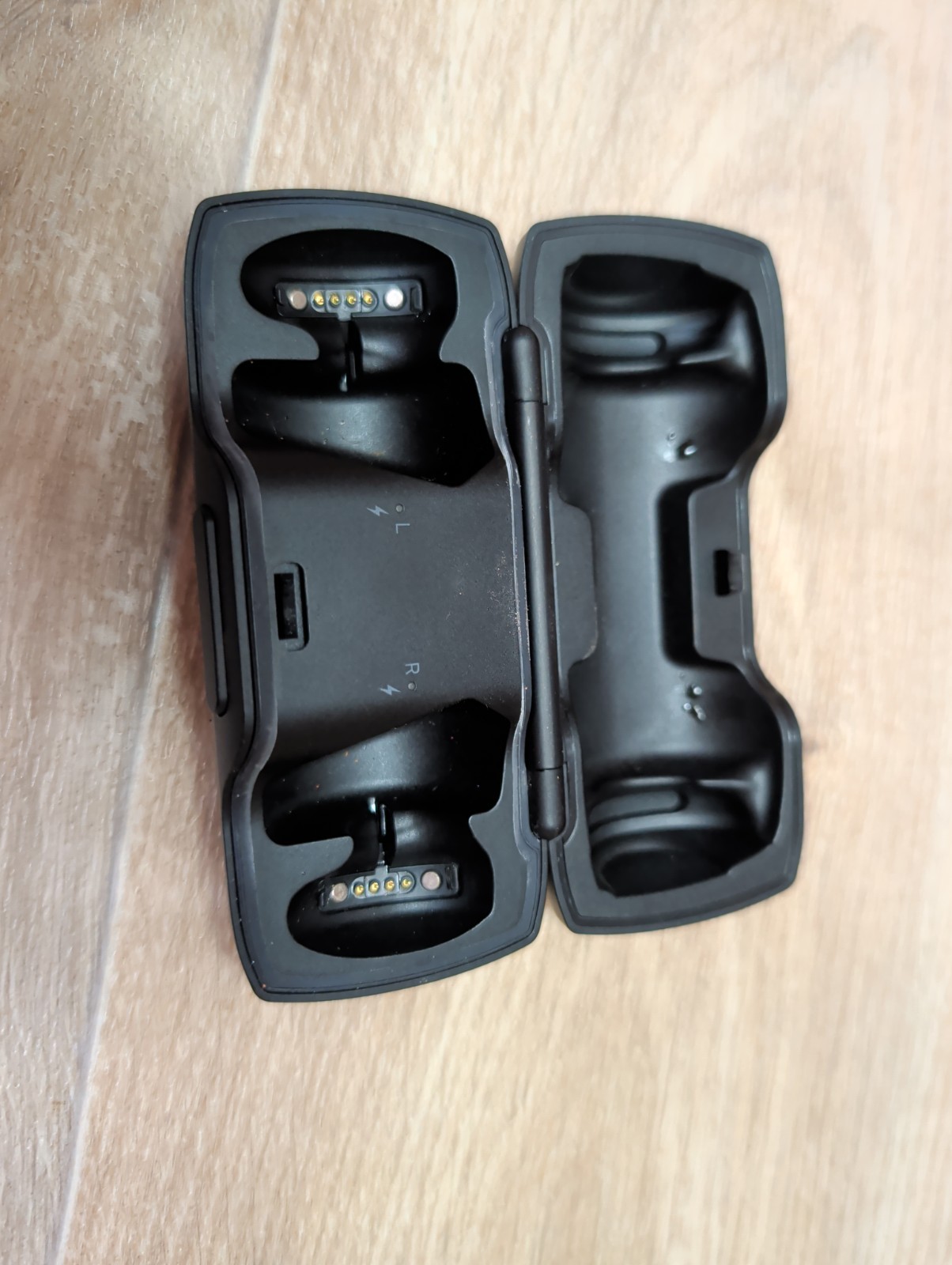 Bose Soundsport Free Wireless Headphones Earbuds Cable 423729