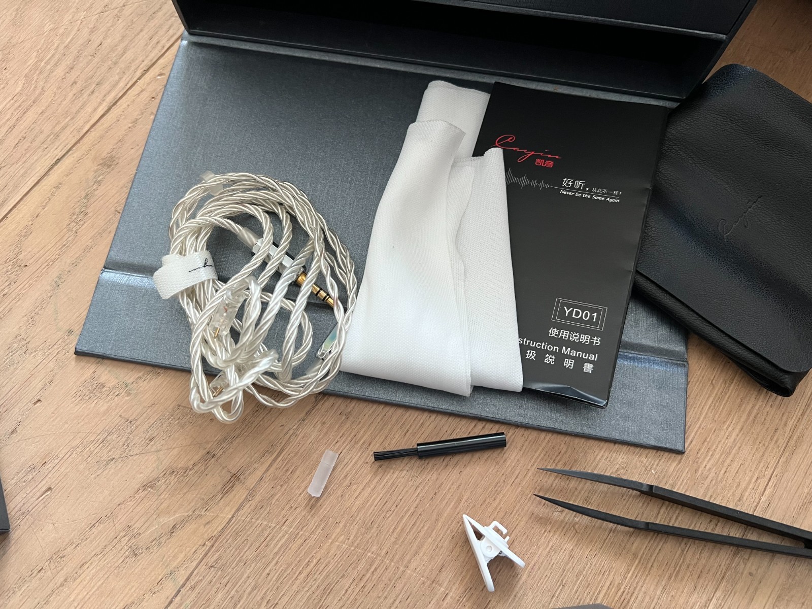 Cayin Fantasy YD01 In-Ear High-End Headphones