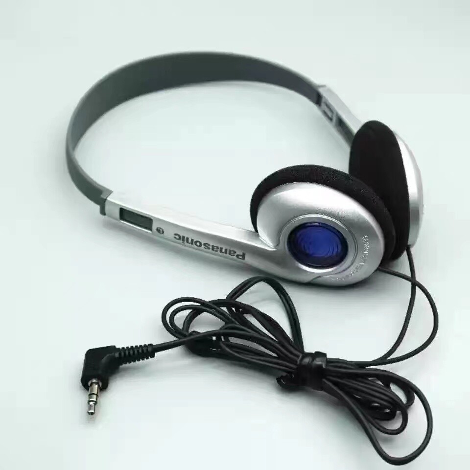 Headphones Japanese MP3 Walkman Mobile Phone Retro Literature and Art Wear