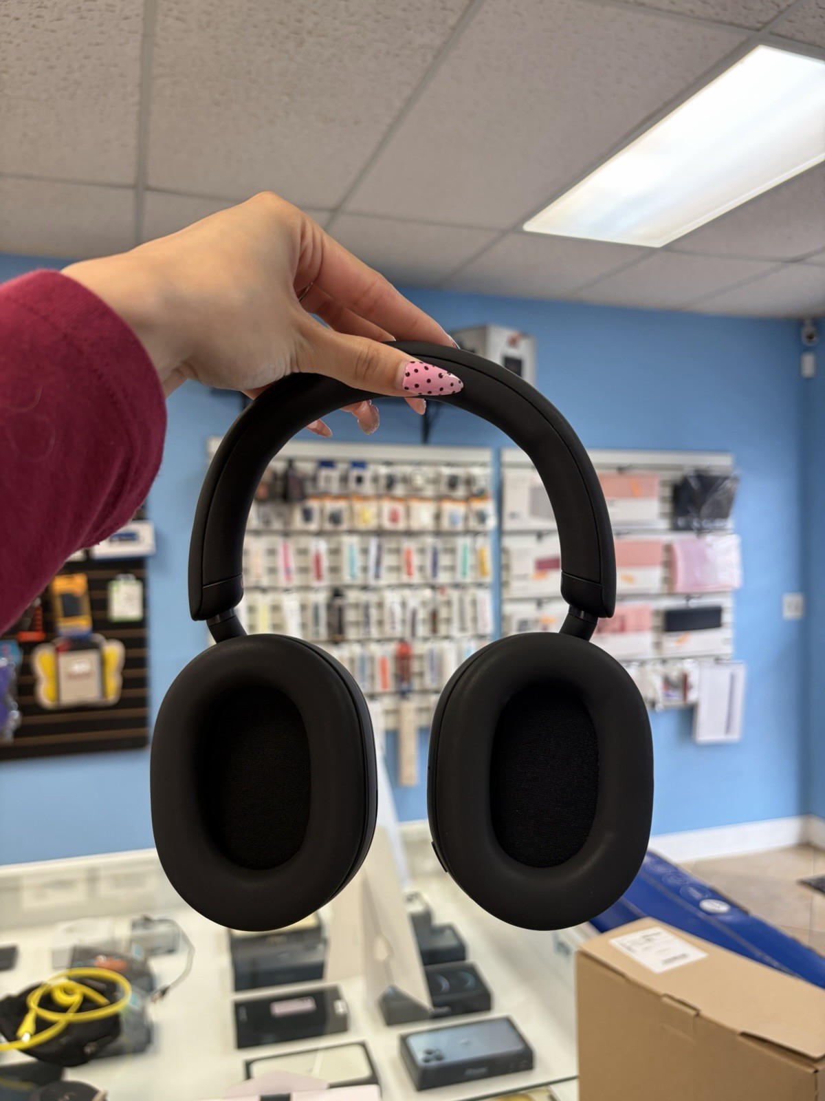 Sony WH-1000XM5S Noise Canceling Wireless Headphones – black