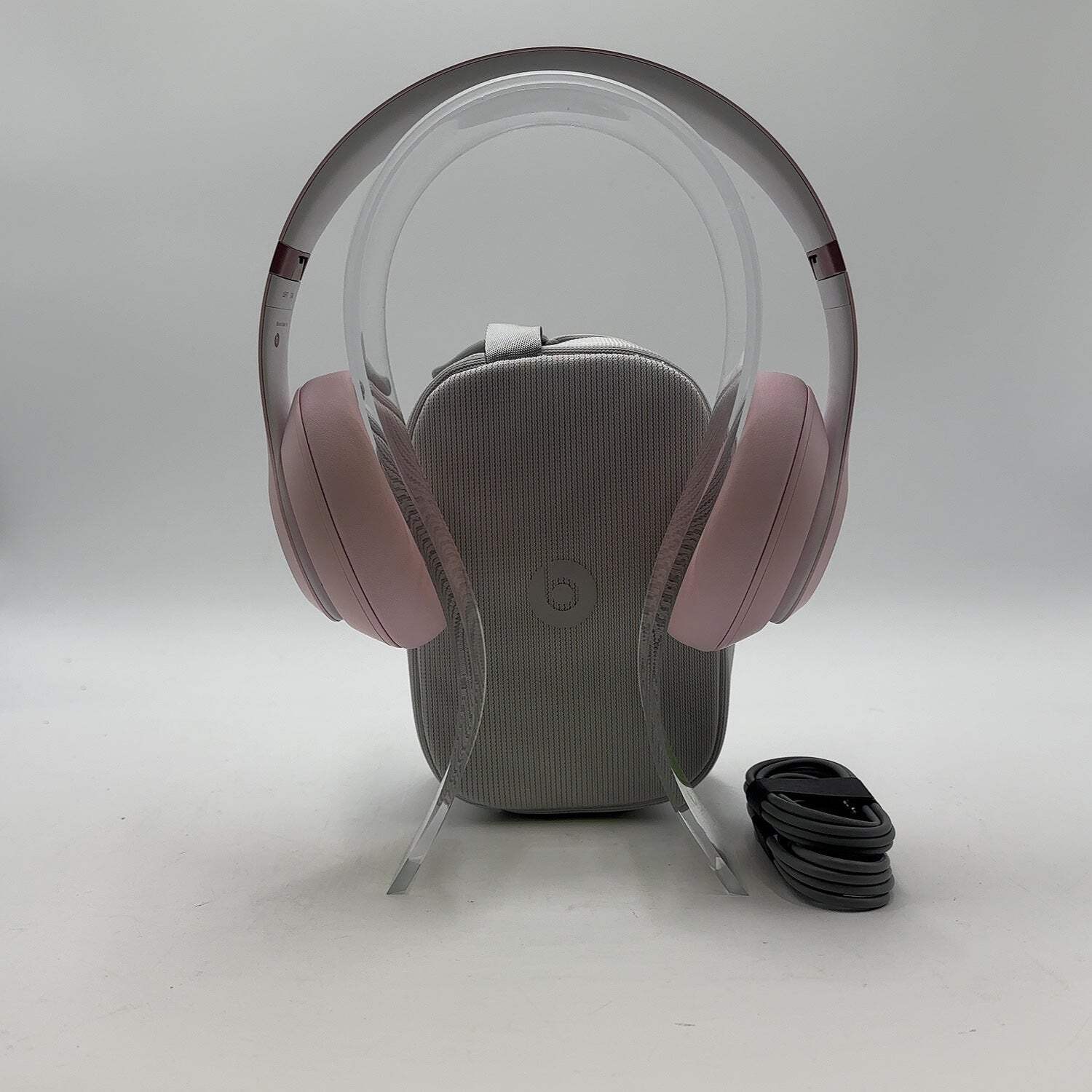 Beats Studio Pro Wireless Over-Ear Bluetooth Headphones Cloud Pink A2924