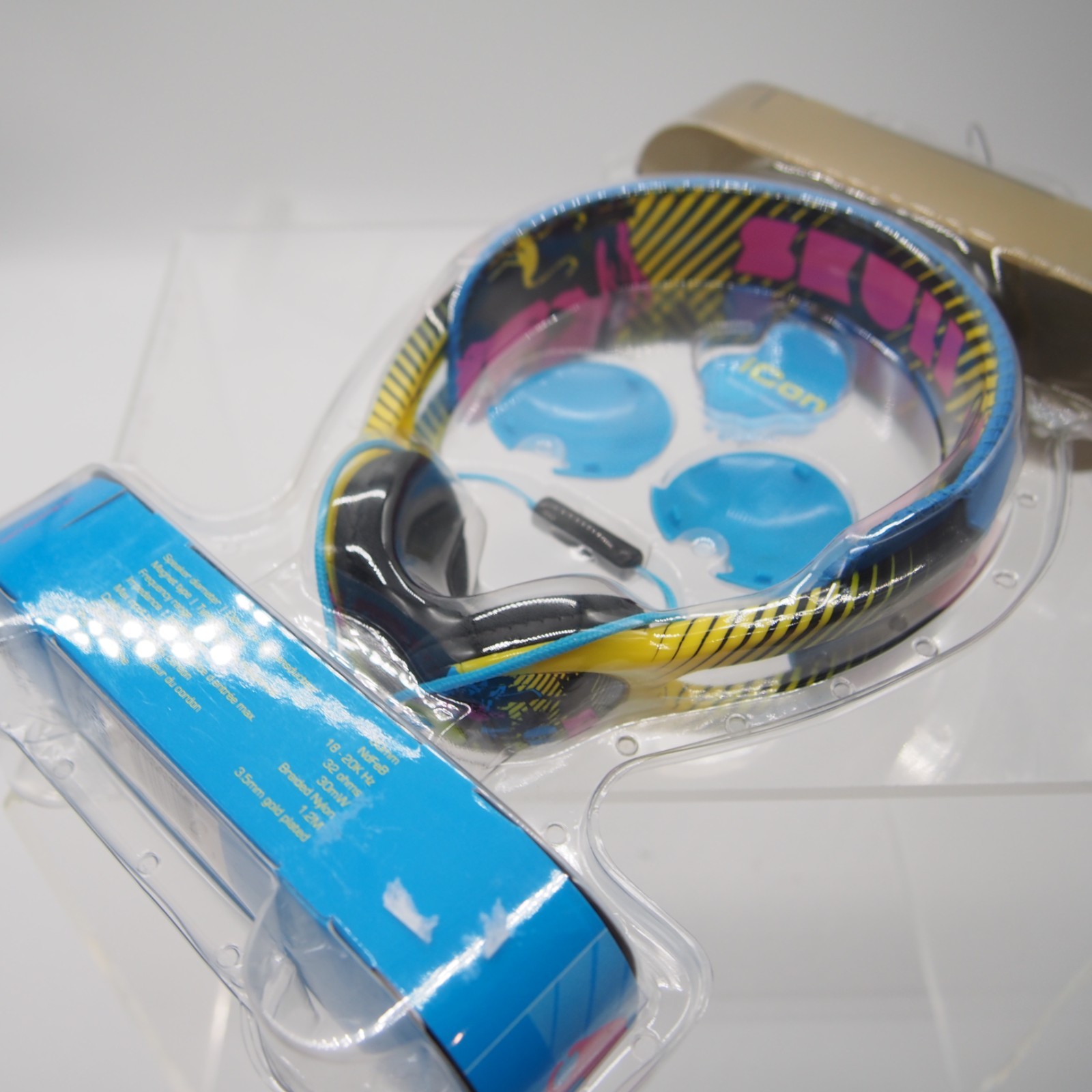 Skullcandy Icon Soft Wired Headphones Brand new From Japan