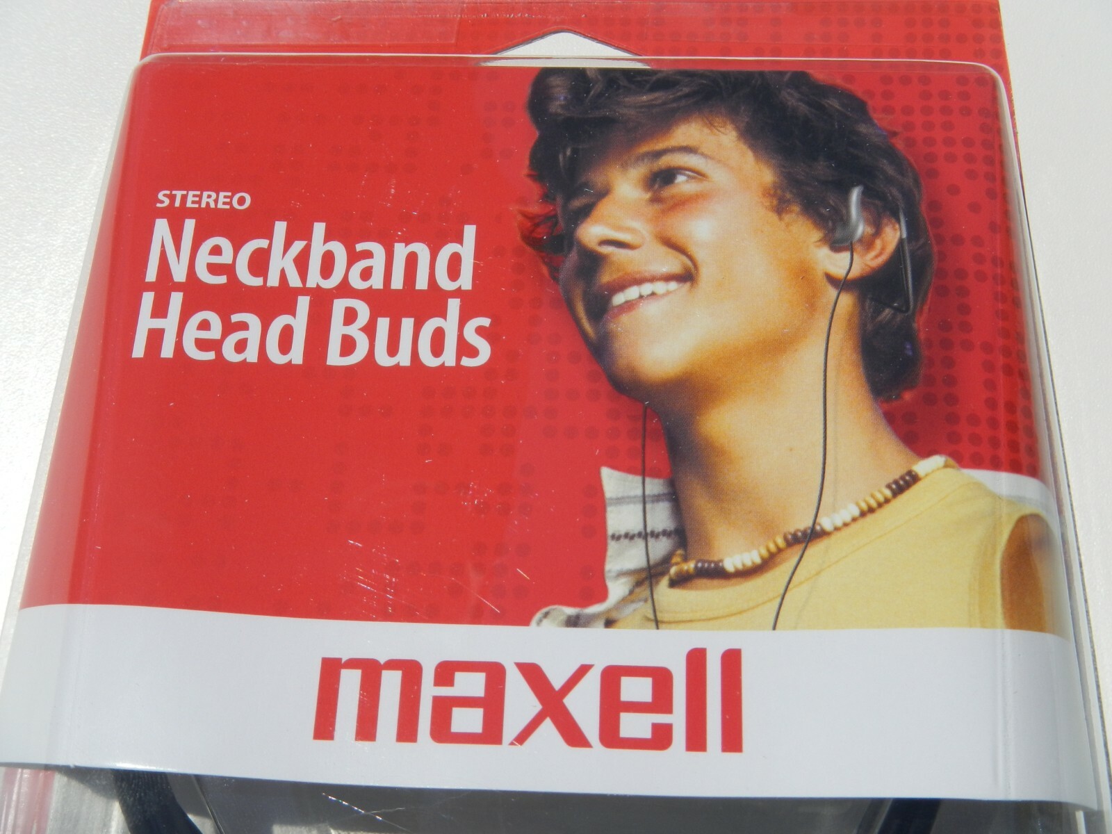 Maxell NB-HB-210 Stereo Neckband Sport Head Buds w/ Single Wire Cord