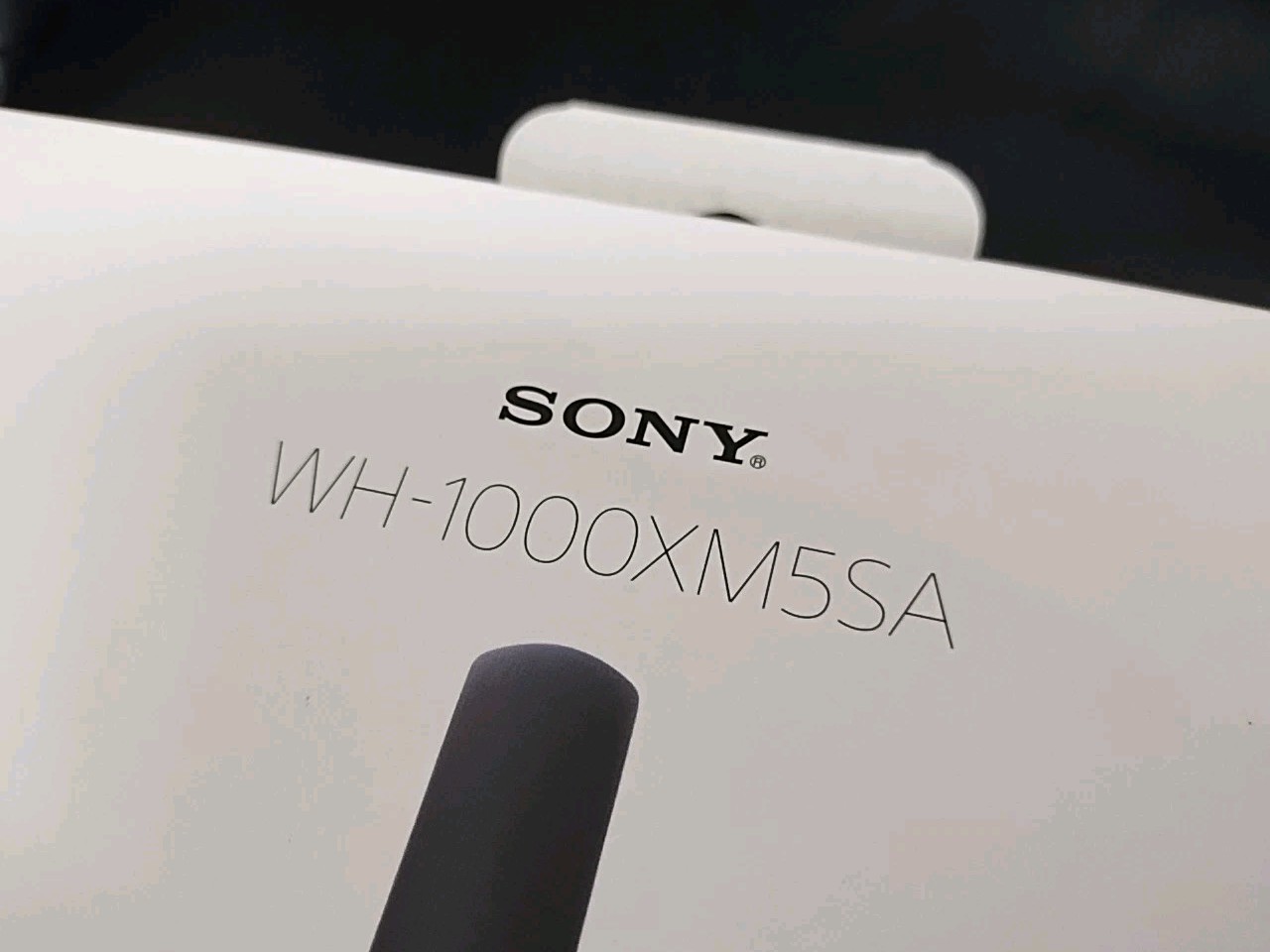 LikeNew WH-1000XM5SA Premium Noise Canceling Auto NC Optimizer, 30-Hours