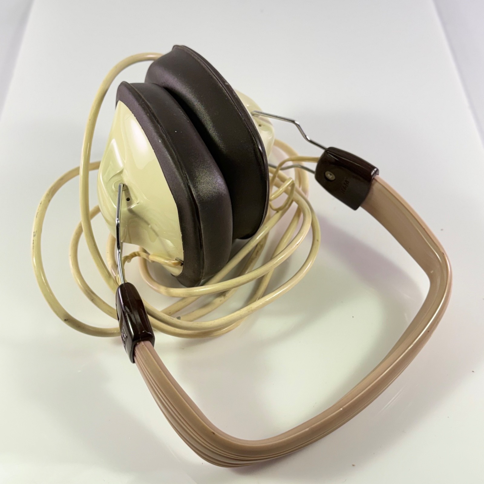 Pioneer SE-4GH Vintage Stereo Headphones 8 Ohm Made in Japan Tested Working