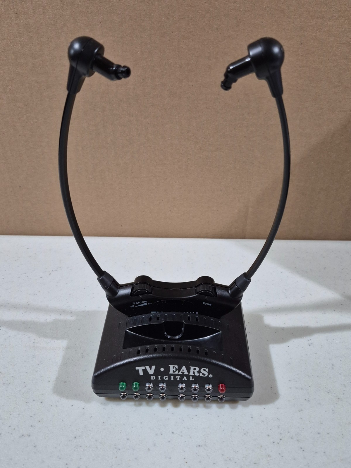 TV Ears 11841 Wireless Dual Digital Headphones – Very Clean – No Tips