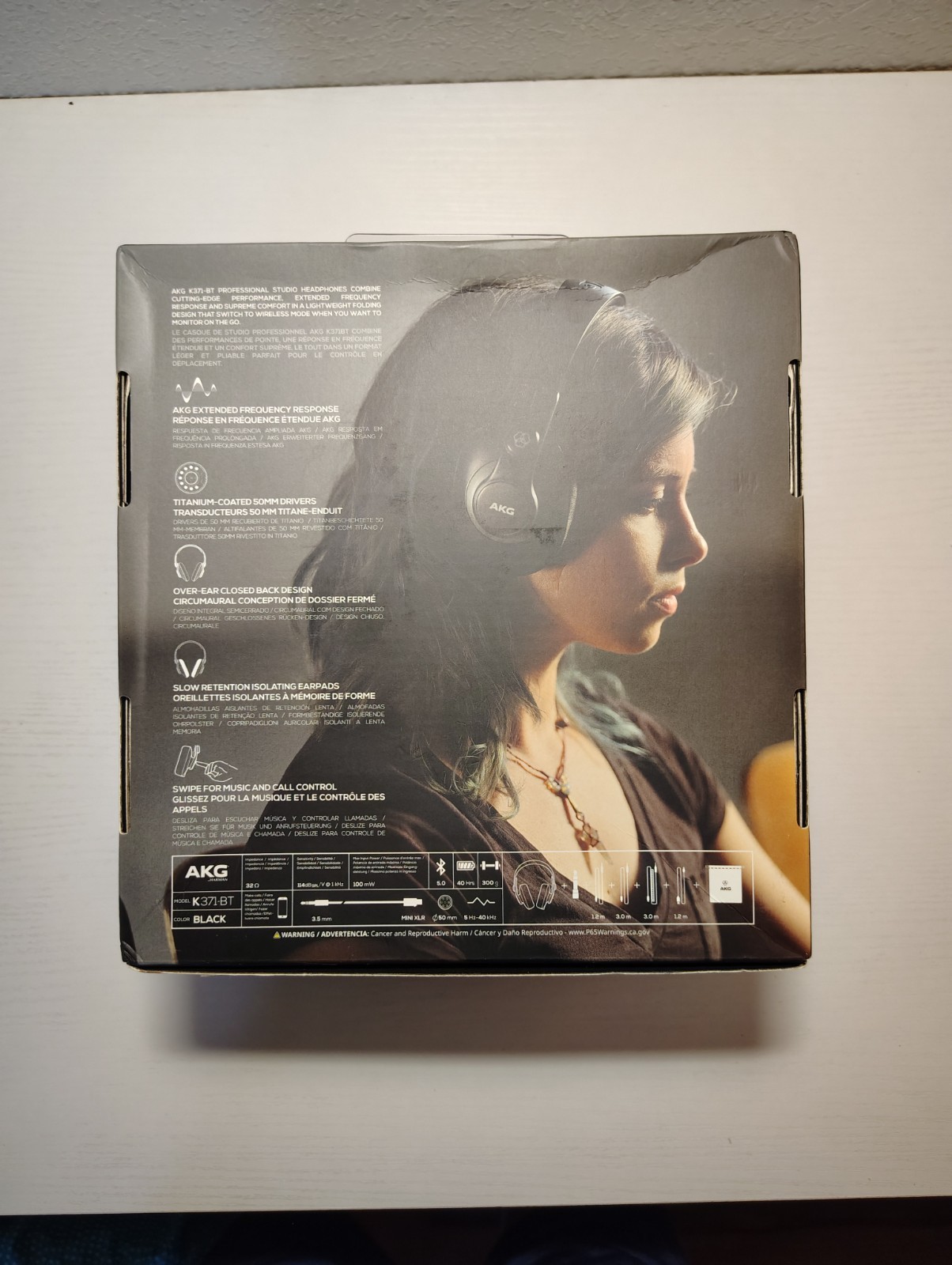 AKG K371-BT Bluetooth Wireless Closed Back Headphones In Good Condition (READ)