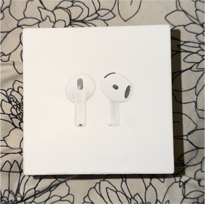 Apple AirPods 4 Wireless In-Ear Bluetooth Earbuds w/ Charging Case White