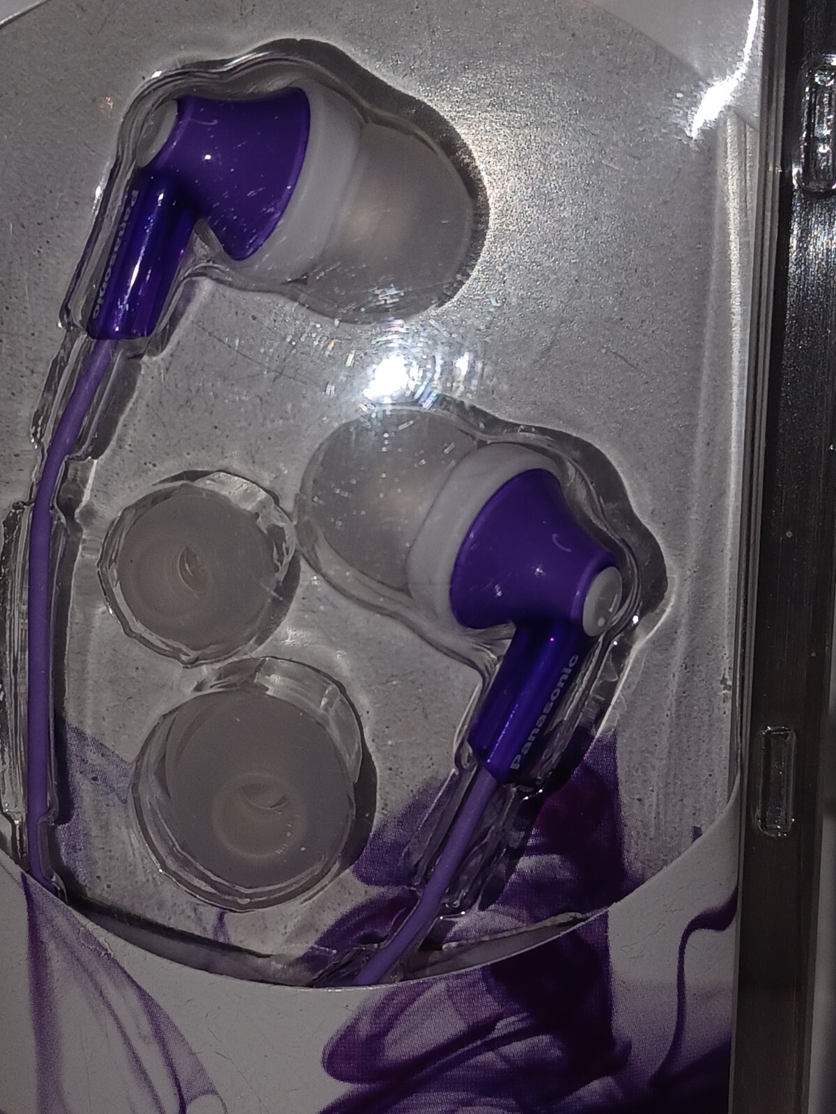 Panasonic RP-HJE120/ RP-HJE120PPV In-Ear Earbud Headphones, Violet. (D2)