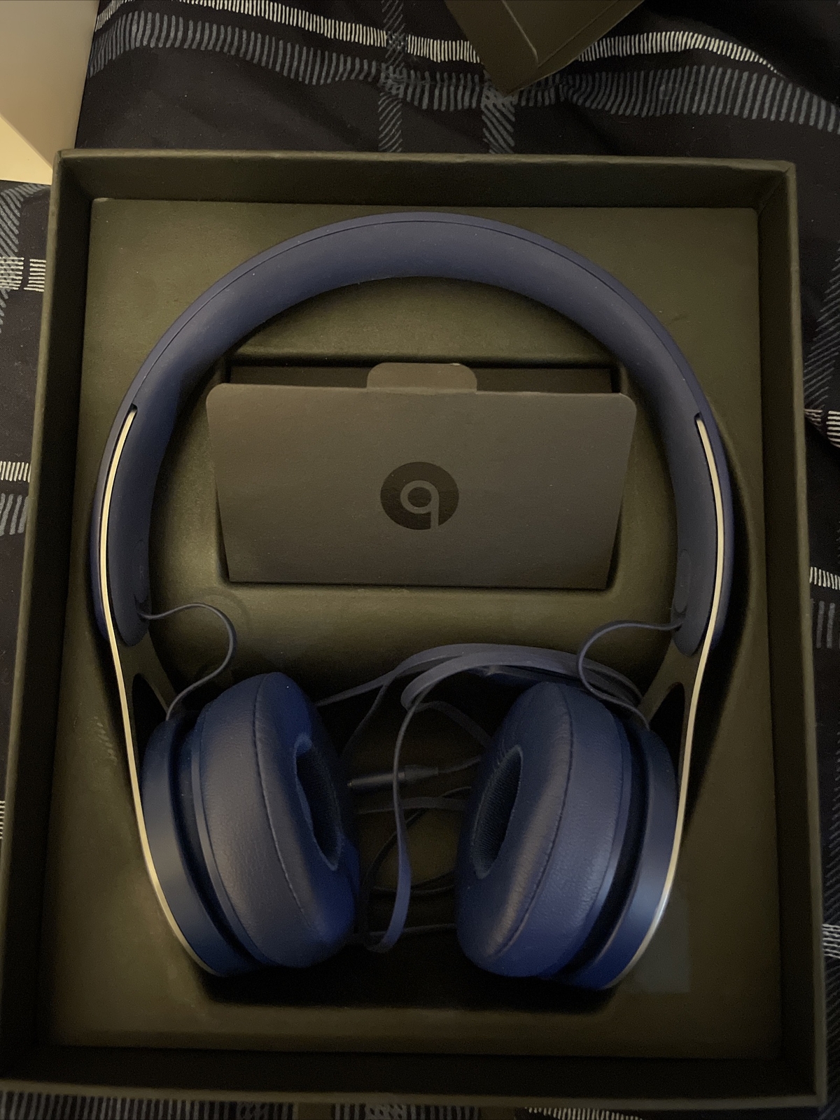 Beats By Dr. Dre ML9D2LLA Headphones – Blue