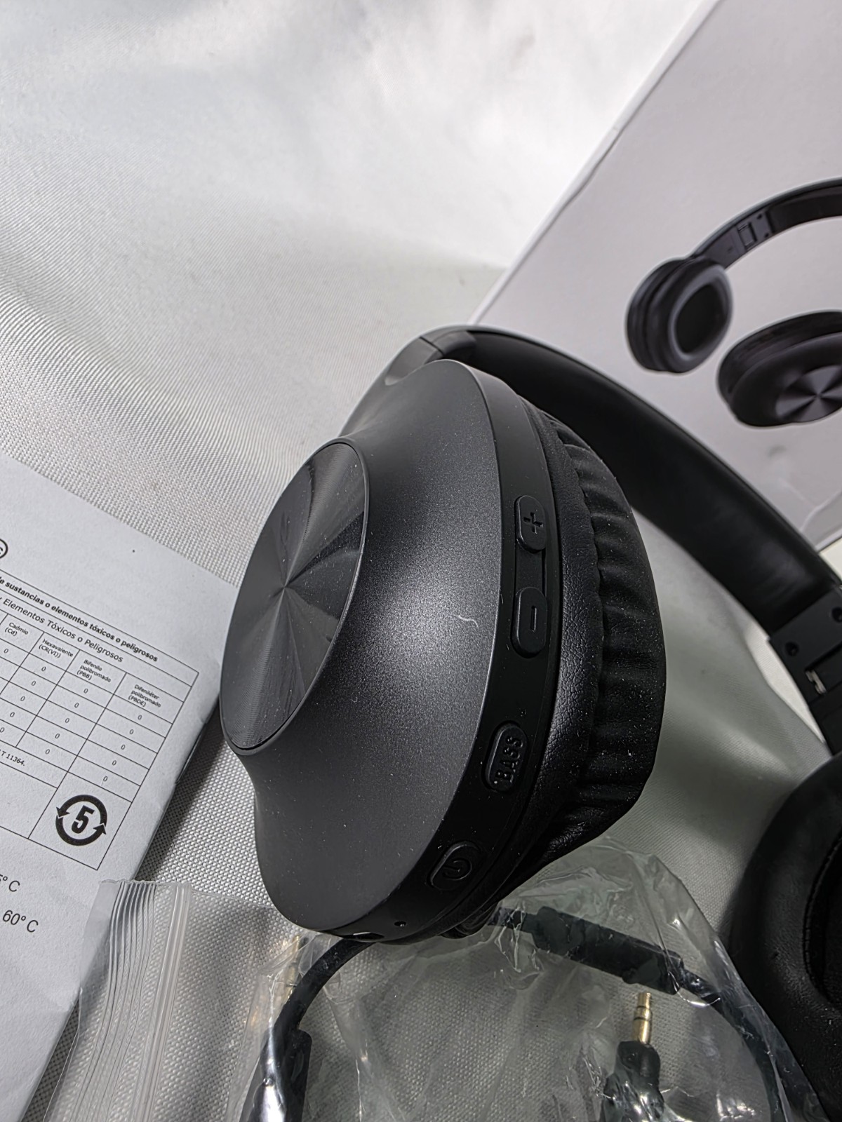 Letscom H10 Wireless Headphones, HiFi Audio, Powerful Bass, Built-in Mic, Black