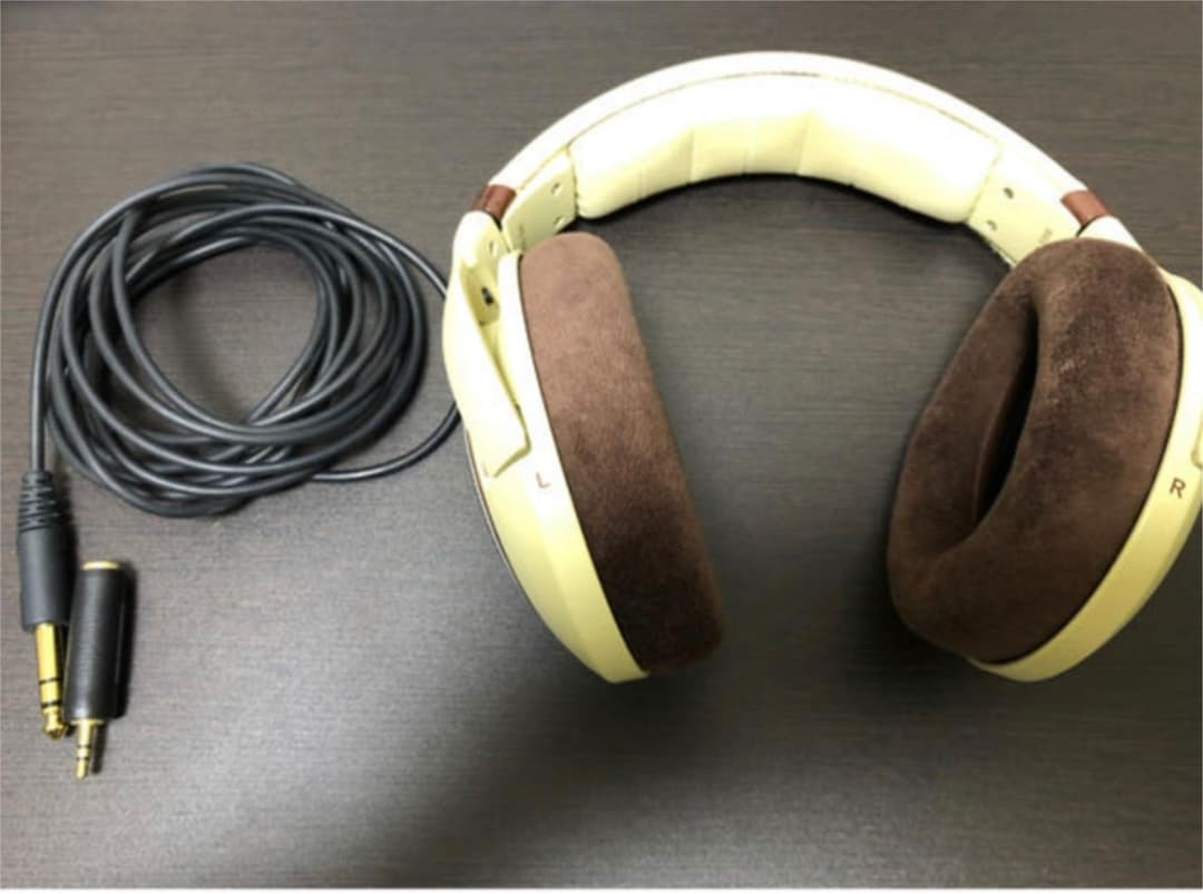 Sennheiser HD598 Open-Back Headphones Black Good Condition