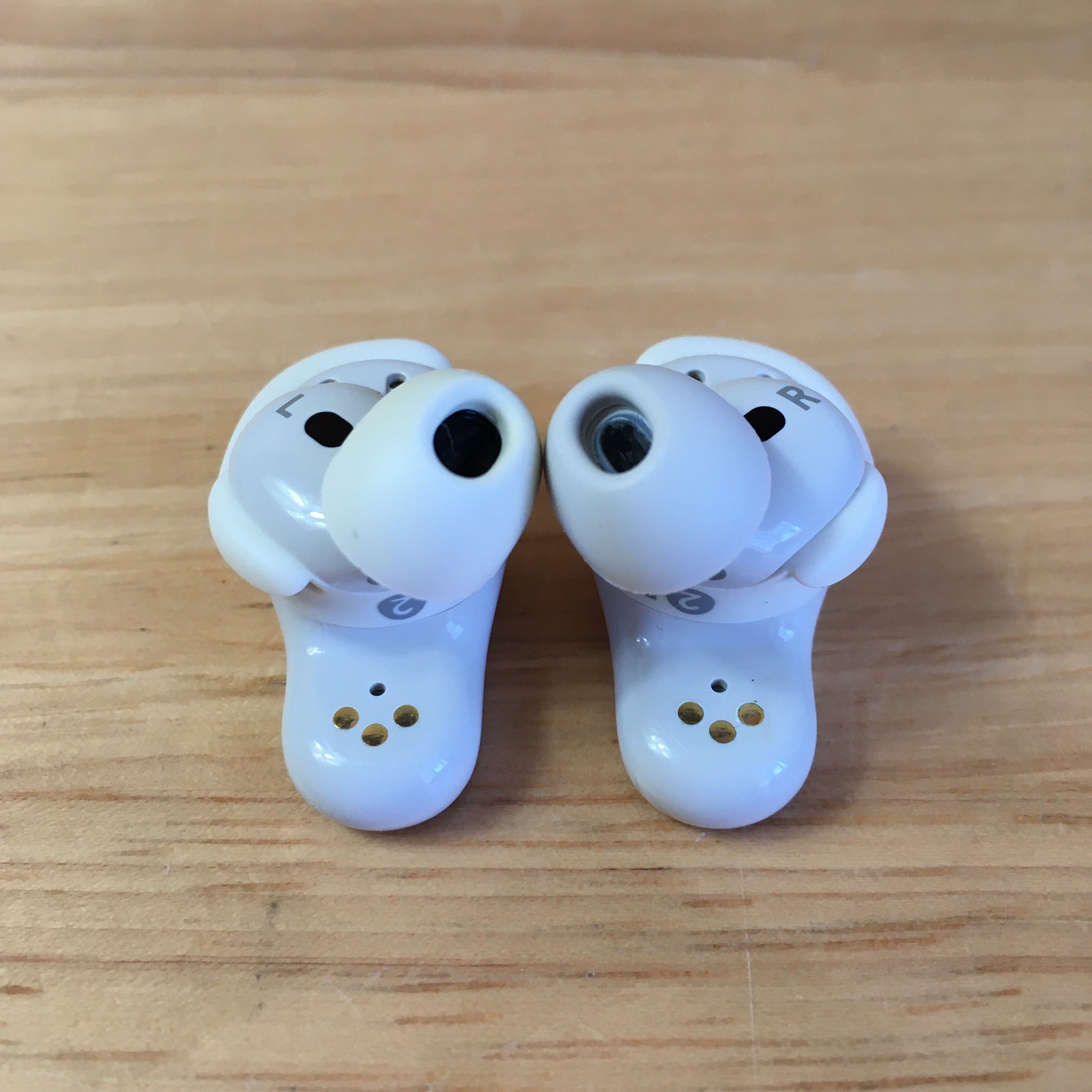 Bose QuietComfort Ultra True Wireless Noise Cancelling Earbuds – White Smoke
