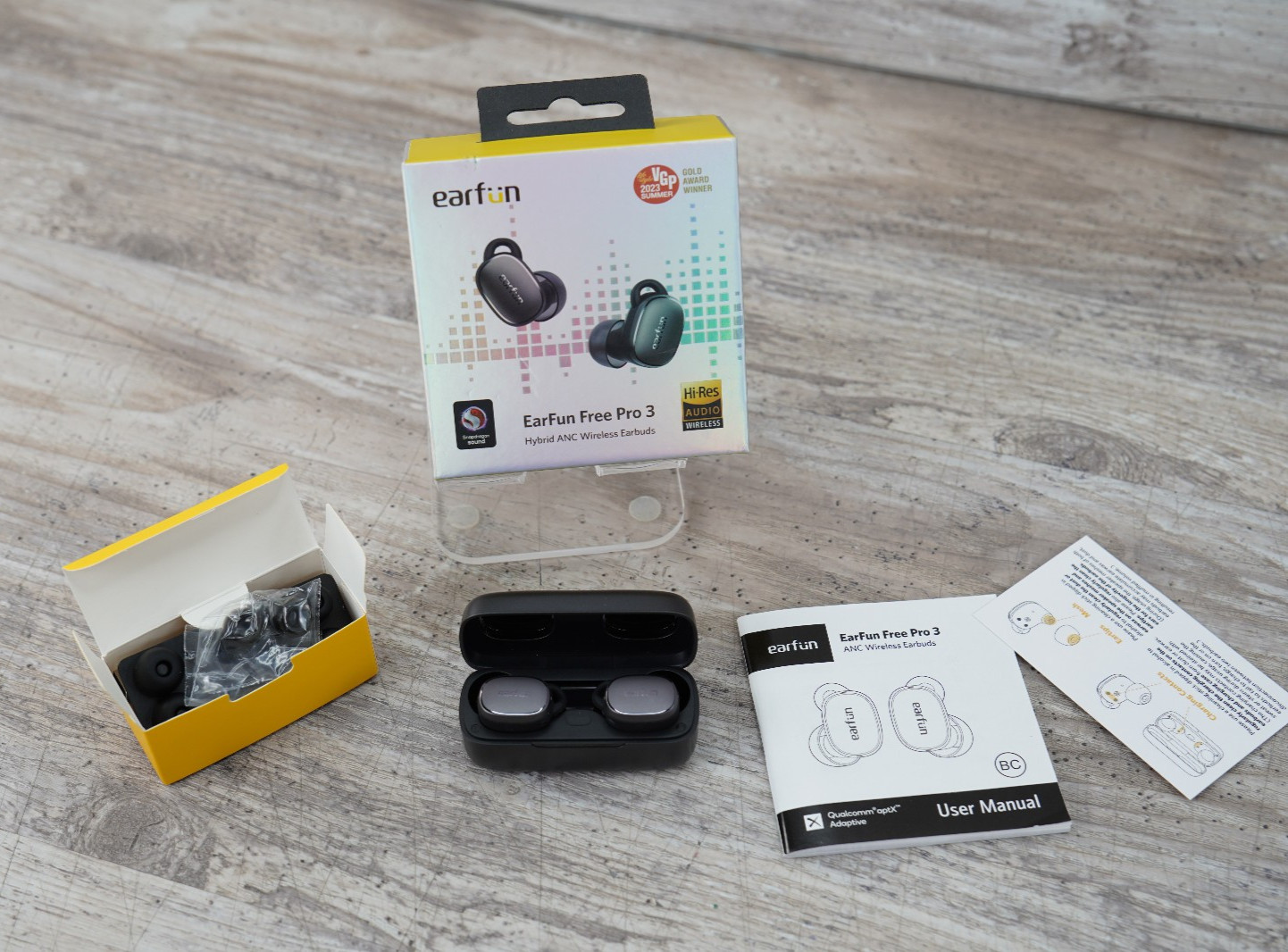EarFun Free Pro 3 Hybrid Noise – Cancelling Wireless Earbuds – Black Open Box