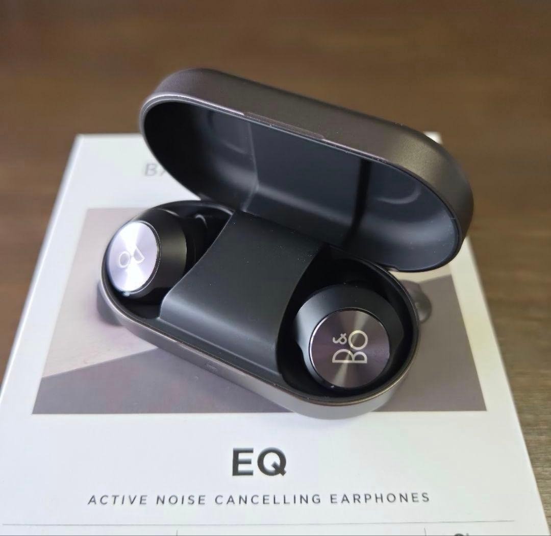 Bang & Olufsen Beoplay EQ Wireless Earbuds Black