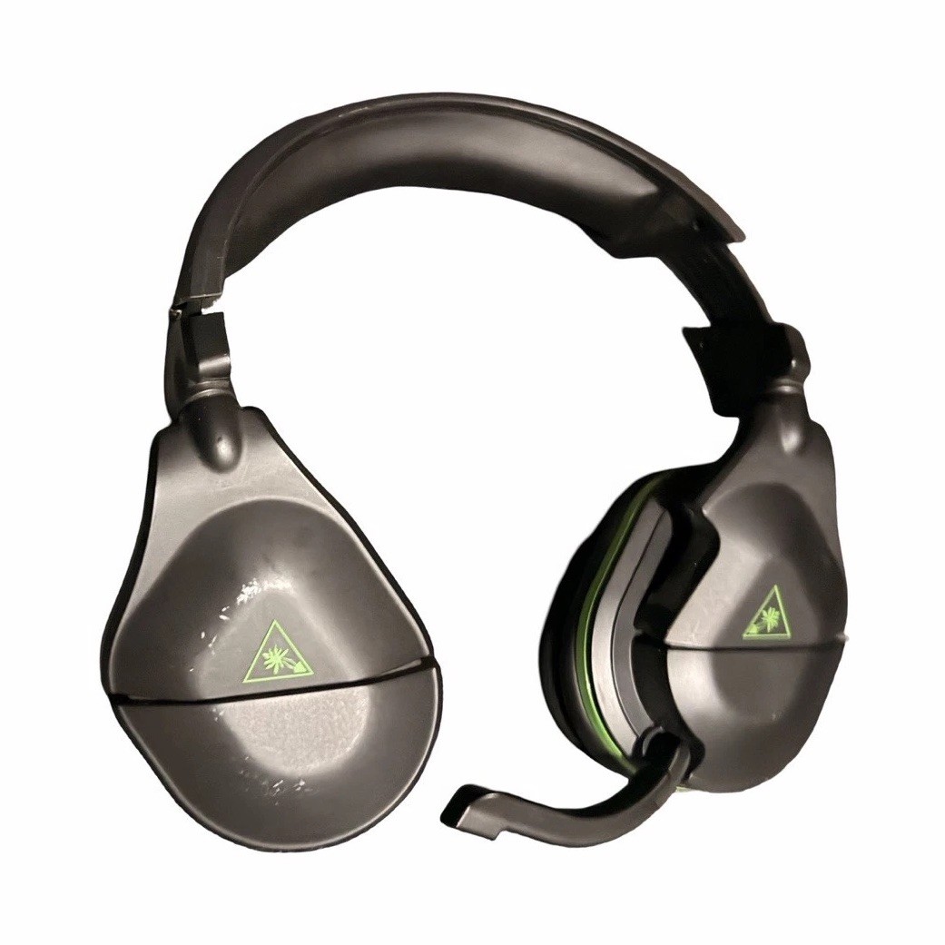 Turtle Beach Stealth 600 USB Over-Ear Gaming Headset USB/Bluetooth Black/Green