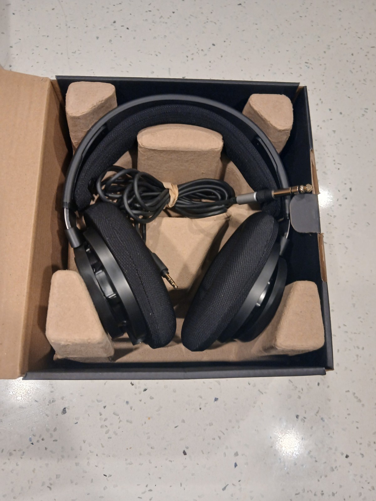 Philips SHP9500 HiFi Stereo Over-Ear Headphones – Black