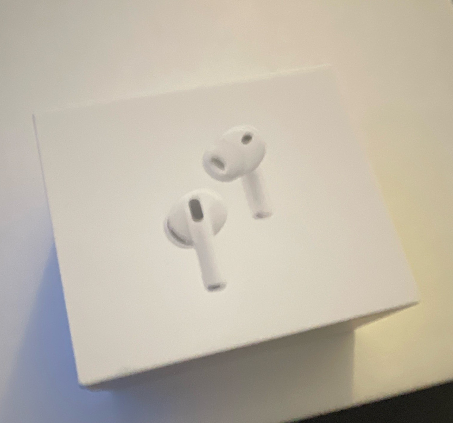 Apple AirPods Pro 3 Wireless Bluetooth In-Ear Earbuds – White