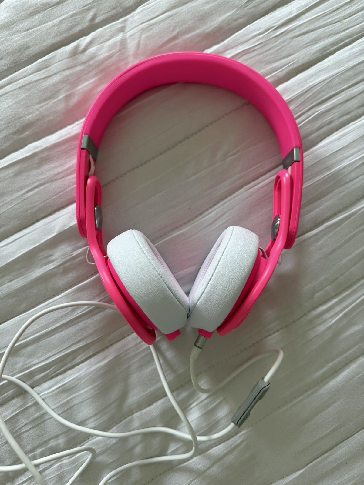 Beats by Dr. Dre MIXR Over the Head DJ Headphones – Pink