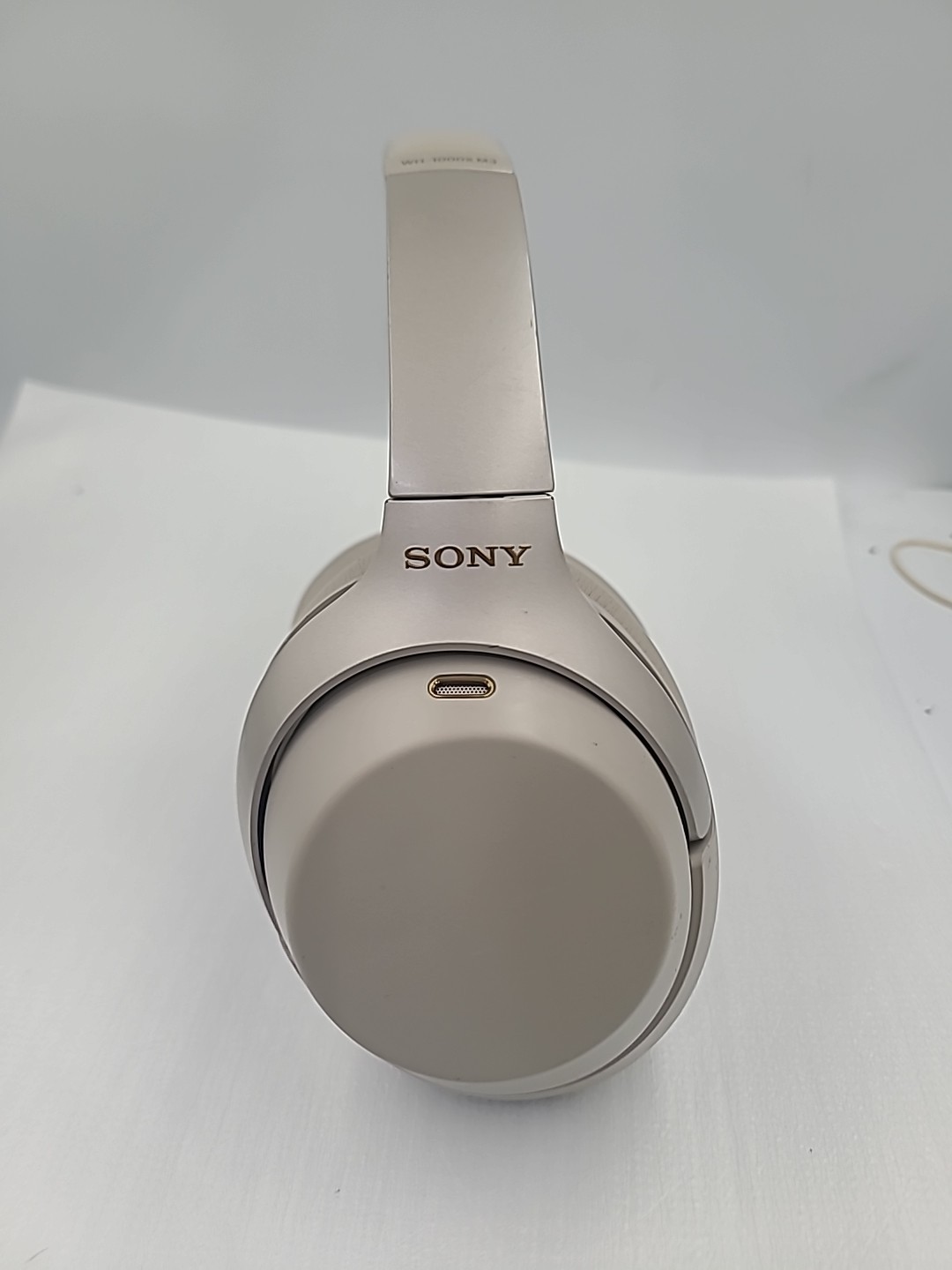Genuine Sony WH-1000XM3 Wireless Noise-Cancelling Over-the-Ear Headphones Beige