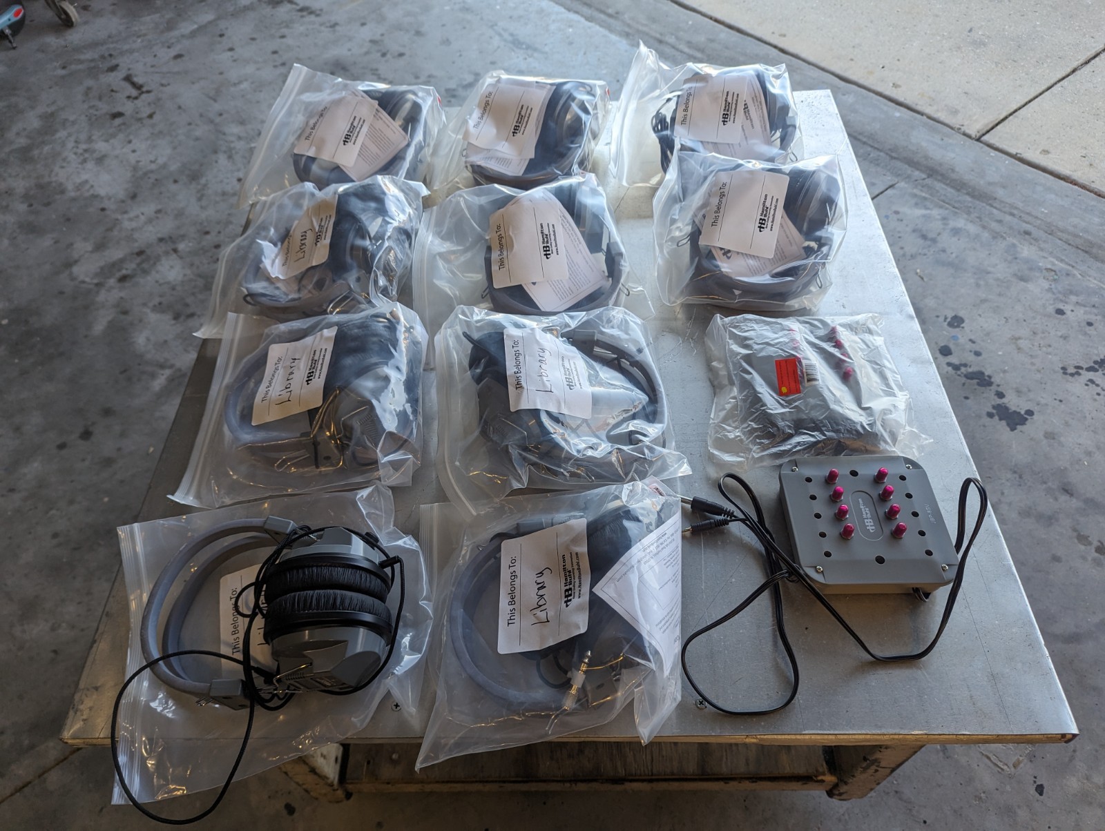 10x used Hamilton Buhl SC-7V SchoolMate Deluxe Stereo Headphones jbp-8sv