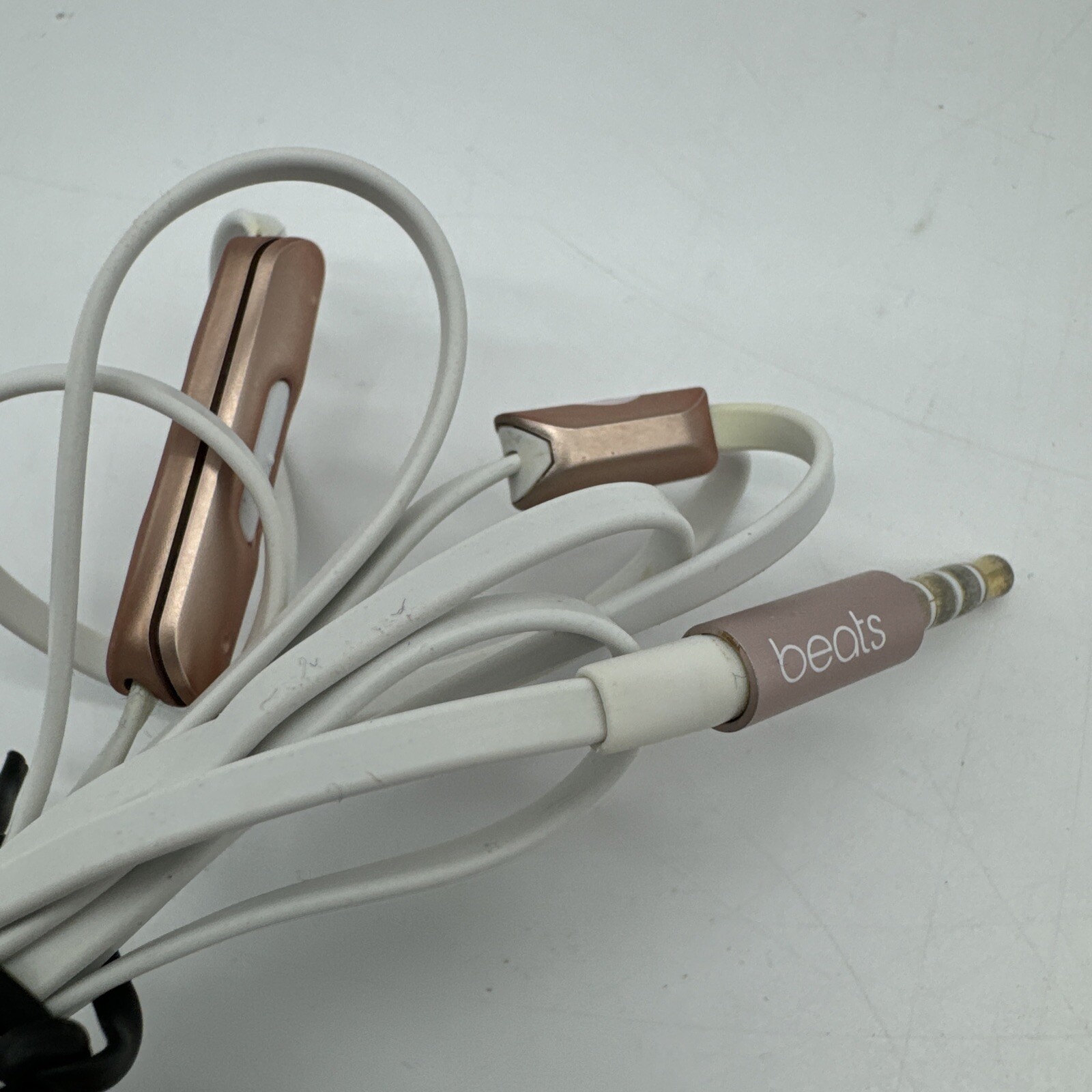 PARTS REPAIR Rose Gold UrBeats 2nd Gen In-Ear Headphones Dr Dre WITH AUDIO ISSUE