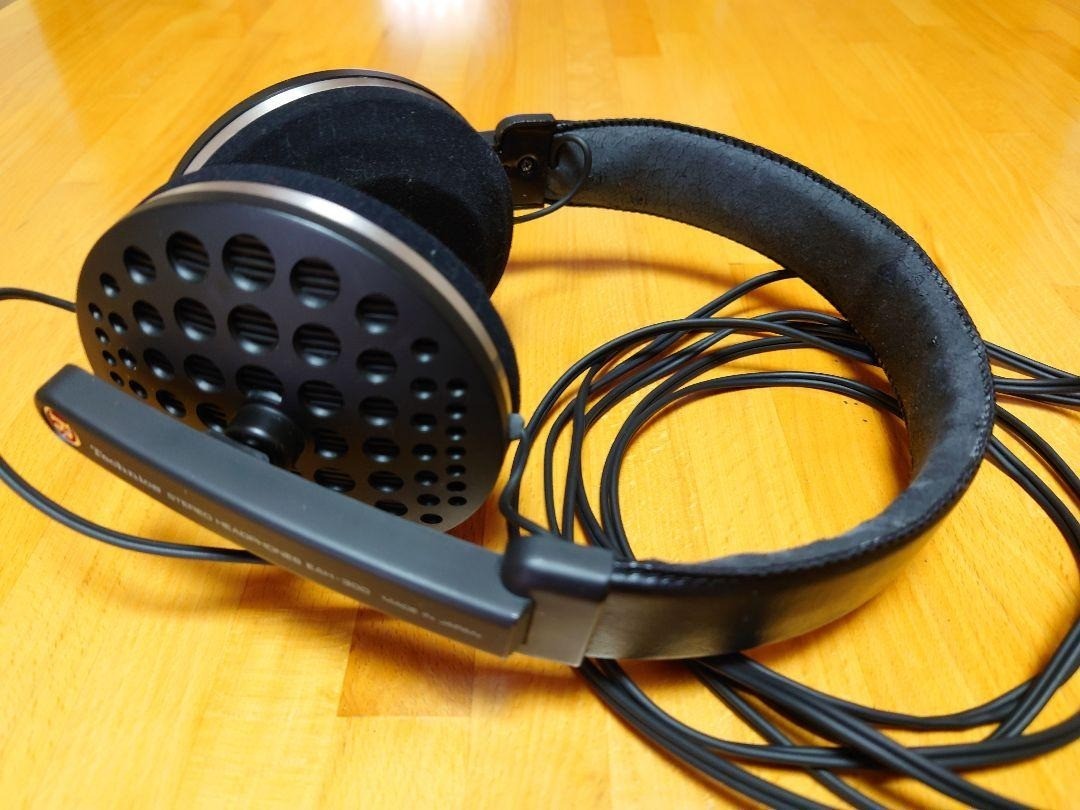 Technics EAH-300 Stereo Headphones Open-Air Soft Ear Pads High Quality USED#0290