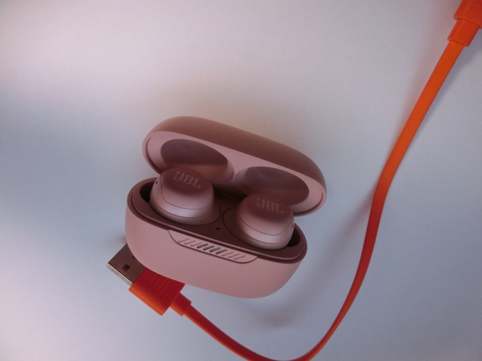 JBL Live Free NC+ TWS True Wireless Bluetooth Earbuds pink color