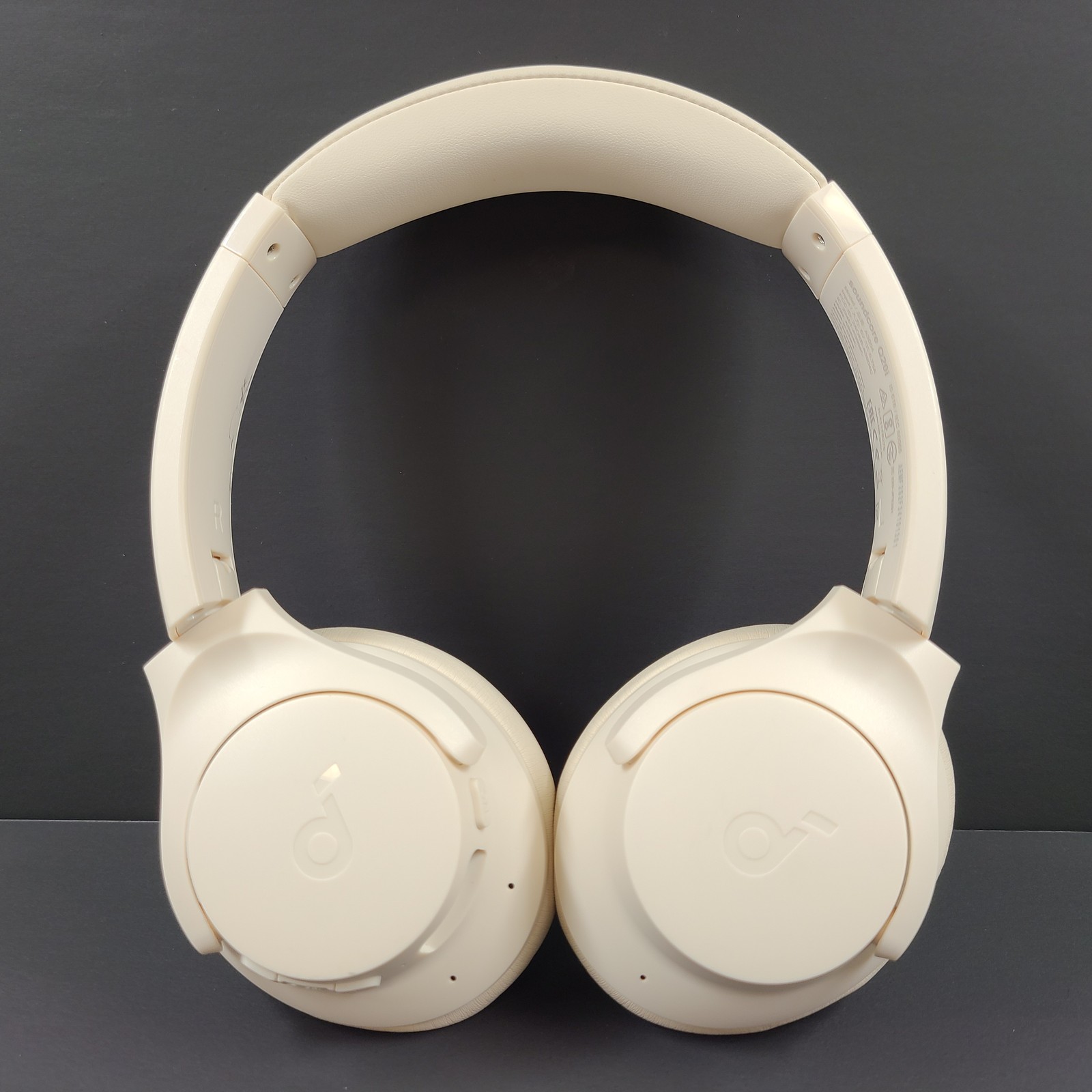 Soundcore Q20i Wireless Bluetooth Noise Canceling Headphones – Beige Grade A
