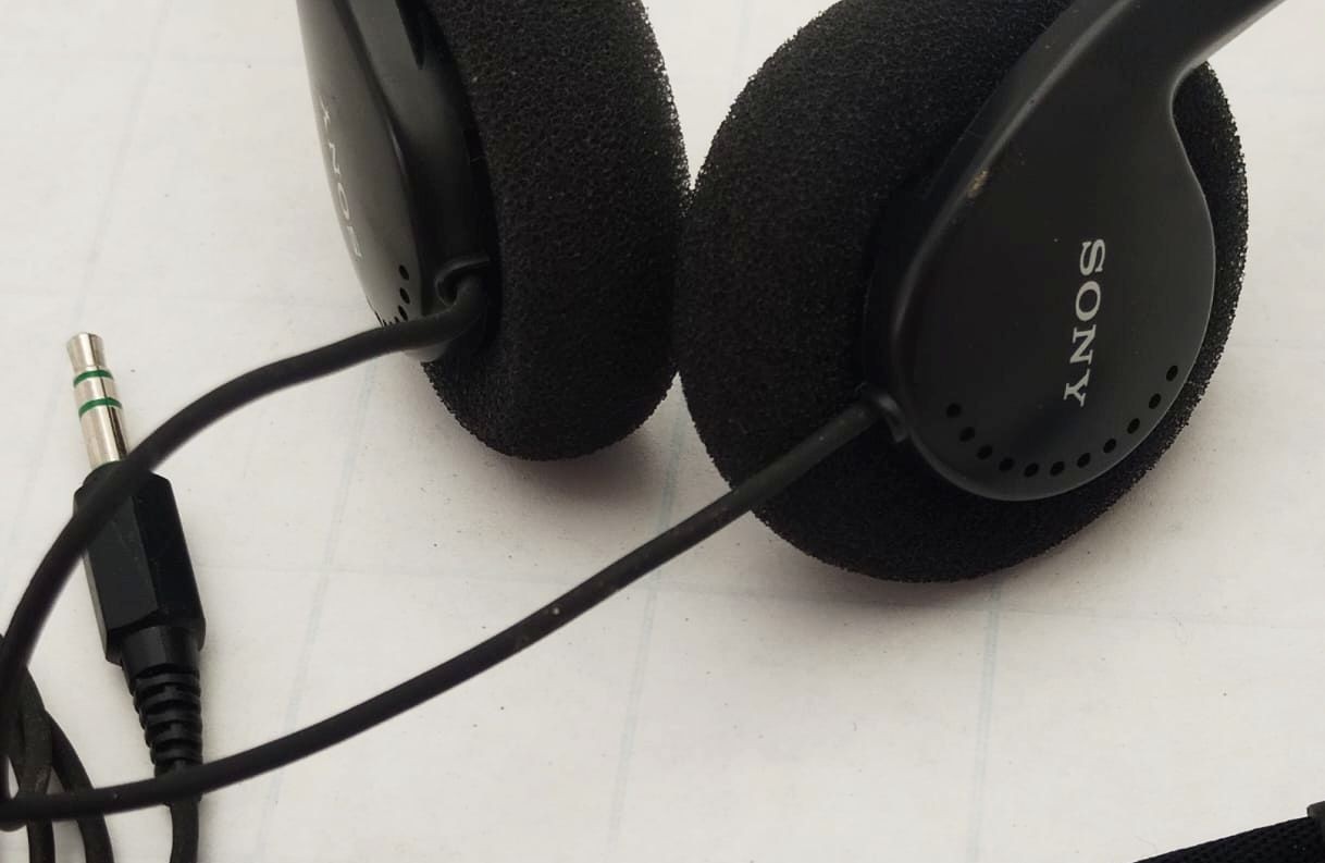 Genuine Sony Walkman MDR-005 Headphones Walkman Vintage