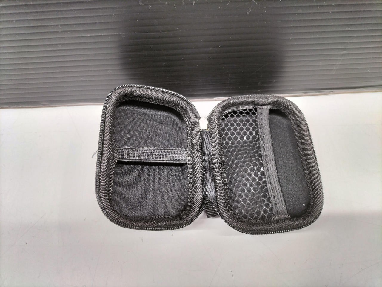CAMPFIRE AUDIO COMET Earphones BA Re-Cableable MMCX Case & Eartips