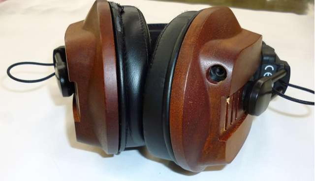 Fostex T60RP Stereo Audiophile Headphones Stereo Over Ear Wood Grain