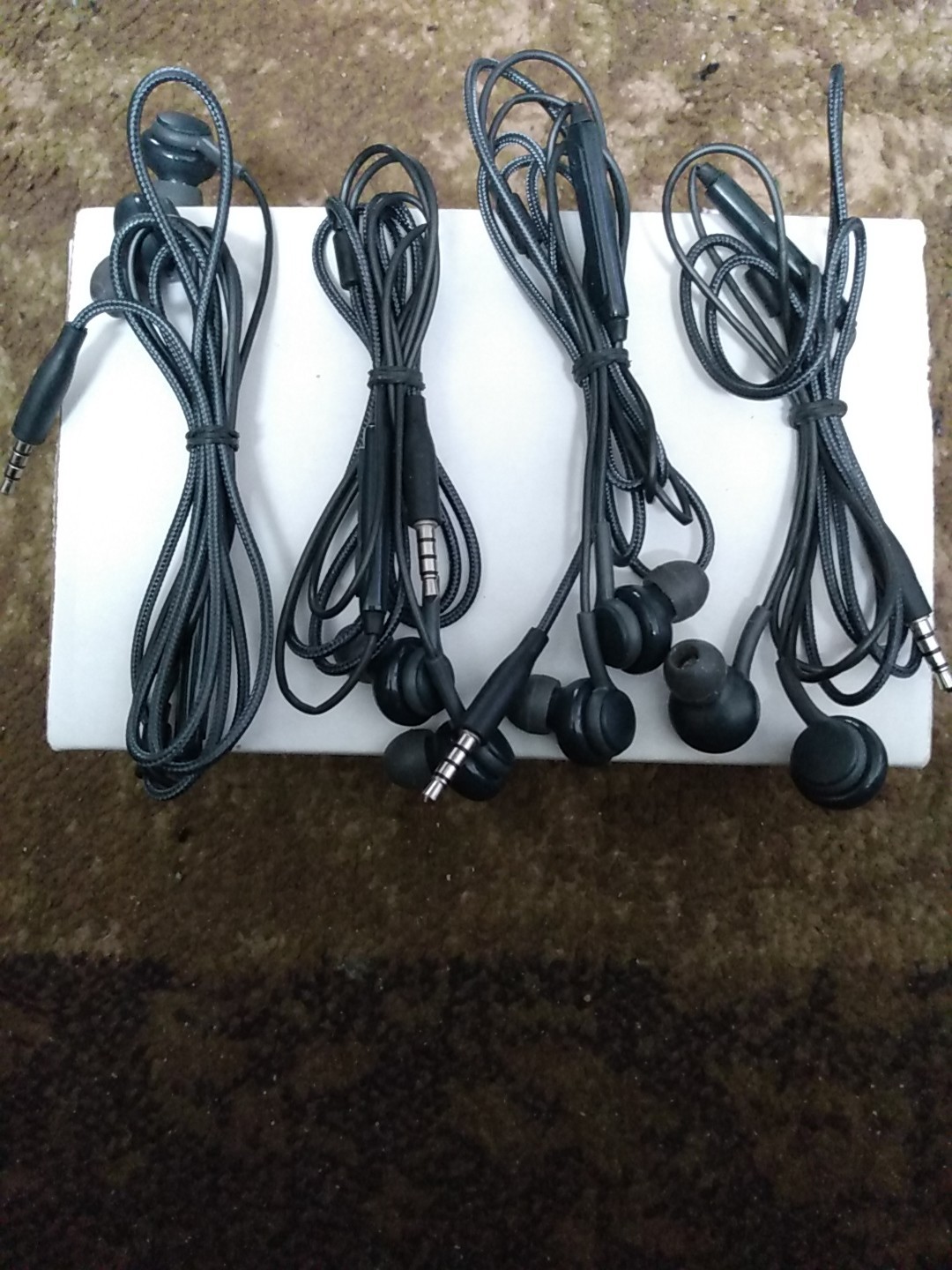 Four (4) EO-IG955 3.5mm Earbud Headphones w/ Microphone – Grey/Black