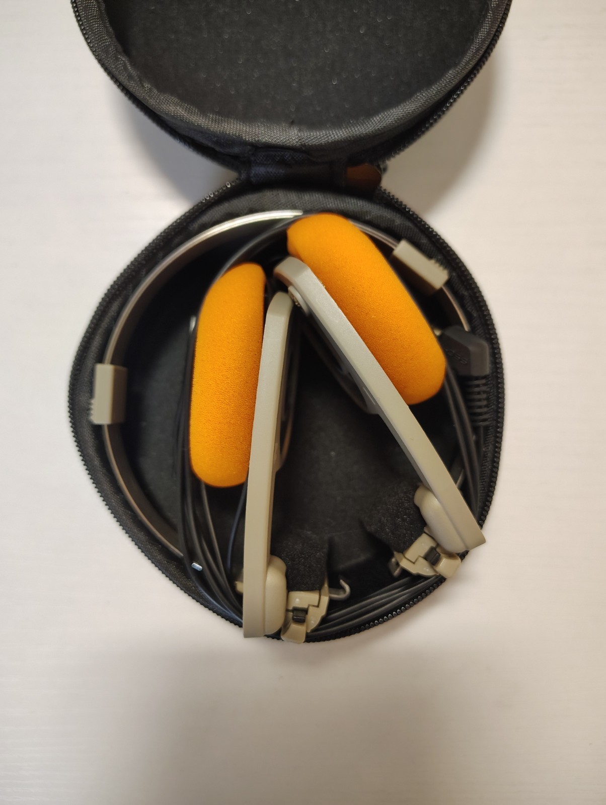 Koss Porta Pro On-Ear Headphones Retro Beige Excellent Condition