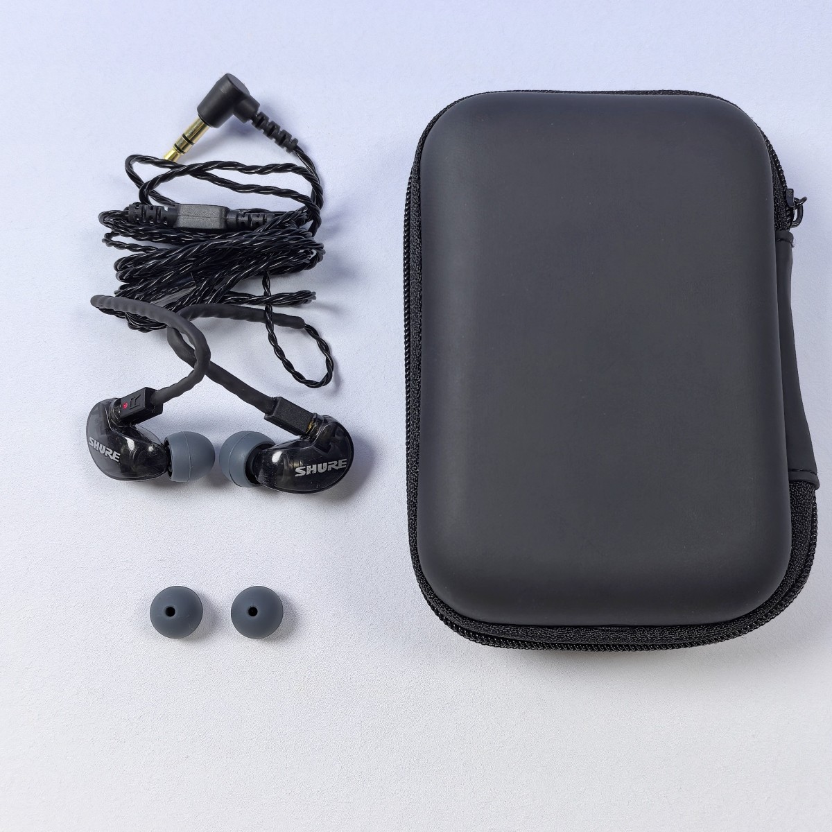 Shure SE215 Sound Isolating Wired Earphones In-Ear 3.5mm Jack Headphones Colors