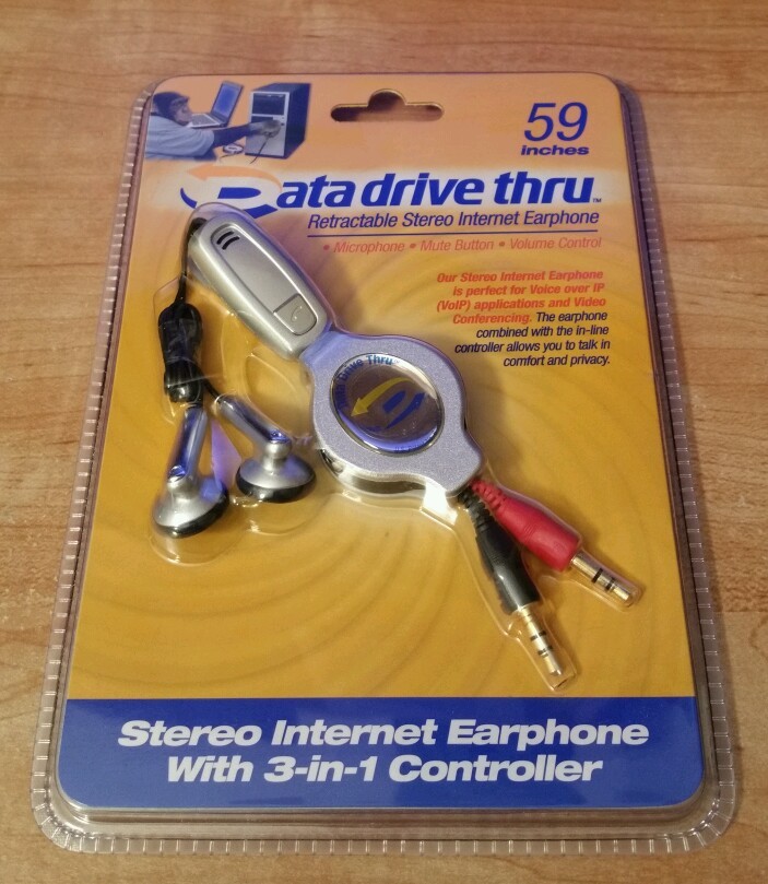 Data Drive Thru TRNPS11 59″ Retractable Earbud Stereo Headphones w/ 3in1 control
