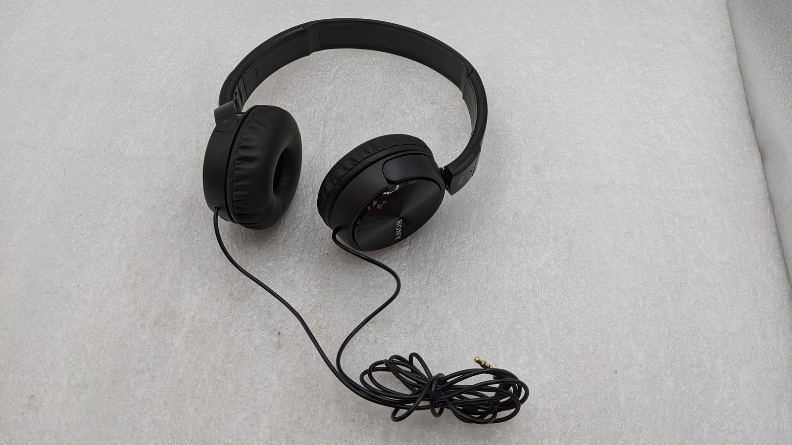 Sony MDR-ZX110NC Noise Cancelling Headphones MDRZX110NC Black Free Shipping