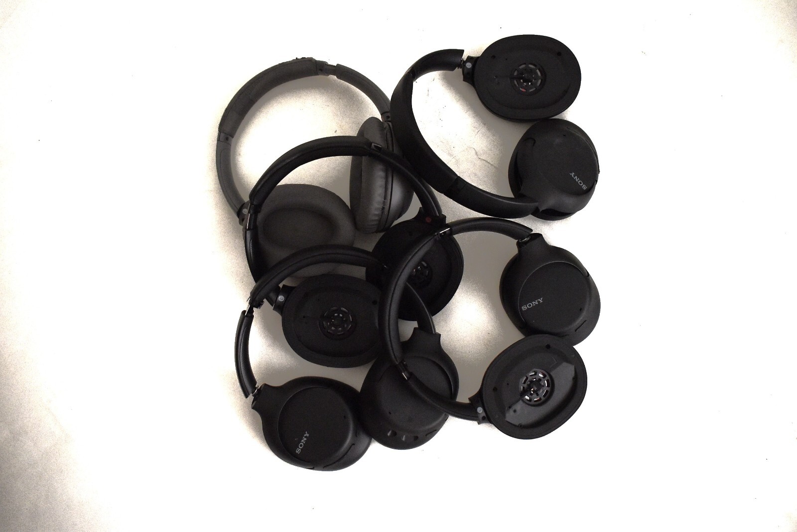 Lot Of 5 Sony WH-CH710N Wireless Bluetooth Noise Cancelling Headphones***