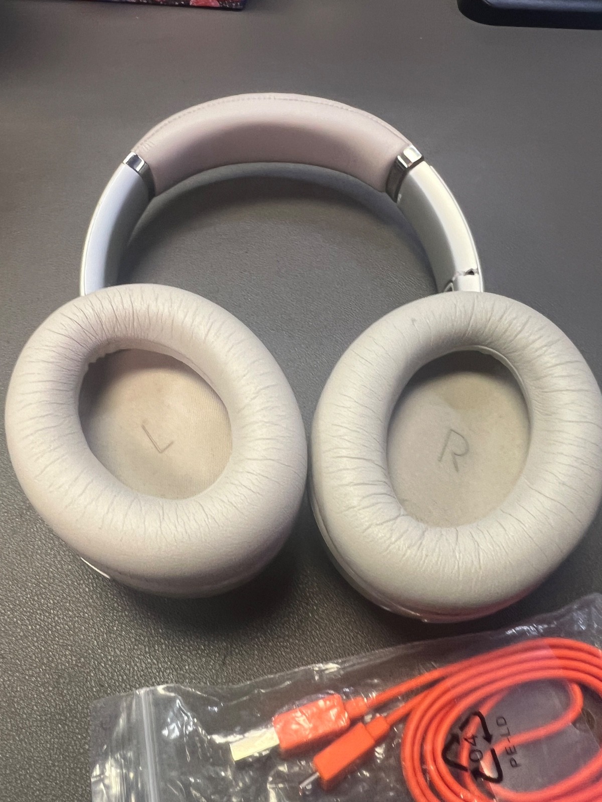 JBL Tour One M2 Wireless Over-Ear Headphones-CRACK BEZEL BUT WORKS
