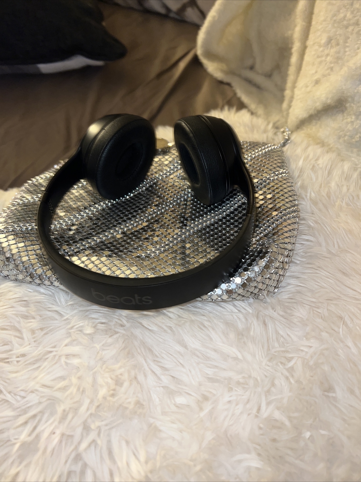Beats by Dr. Dre Solo3 Over the Ear Headphone – Gloss Black