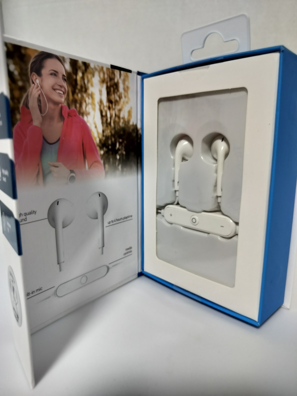 Muse by Vivitar – STEALTH Wireless Earbuds – Bluetooth – White – SEALED NIB