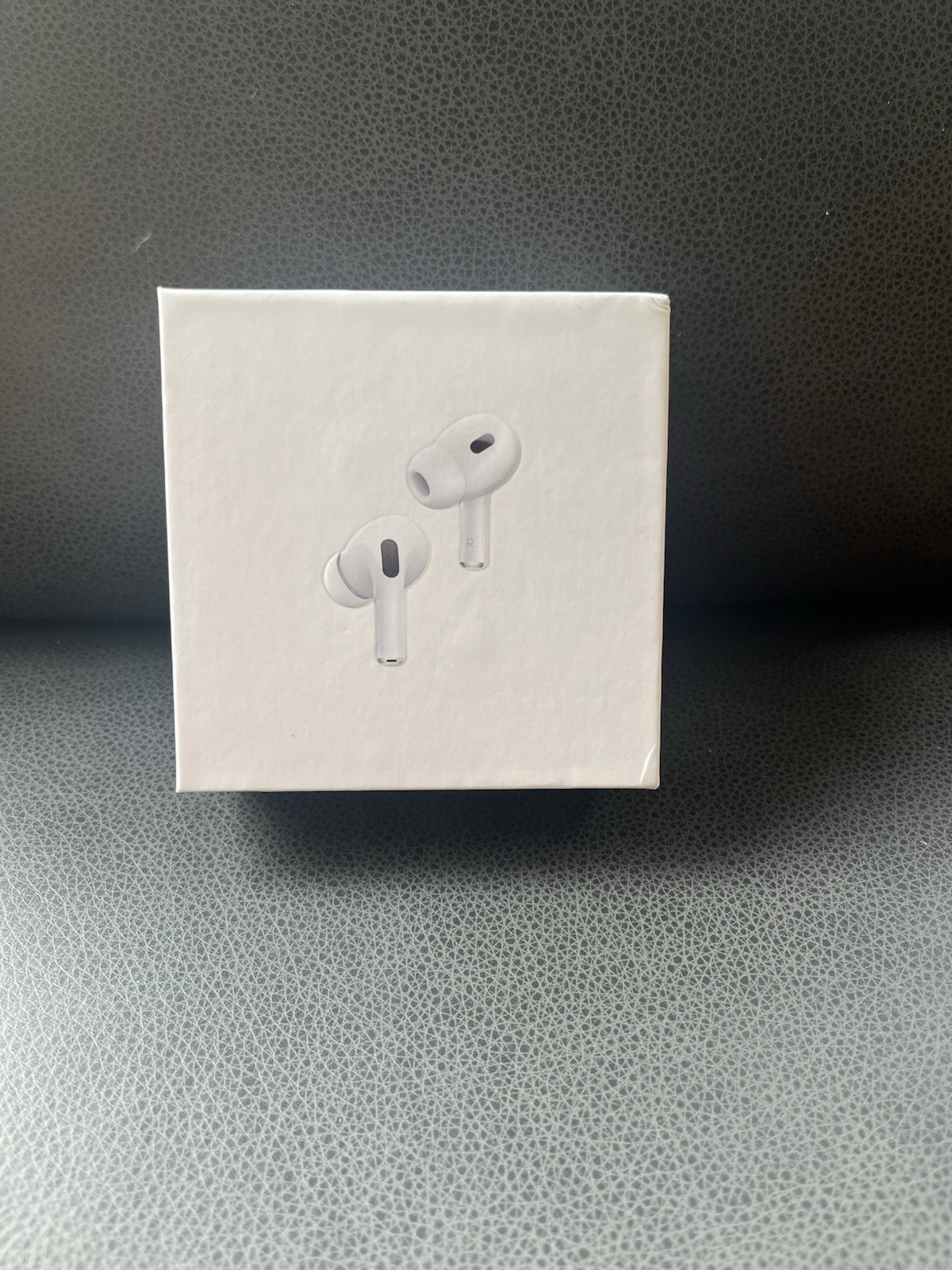 Apple AirPods Pro (2nd Gen) White MagSafe USB-C Case ANC Bluetooth