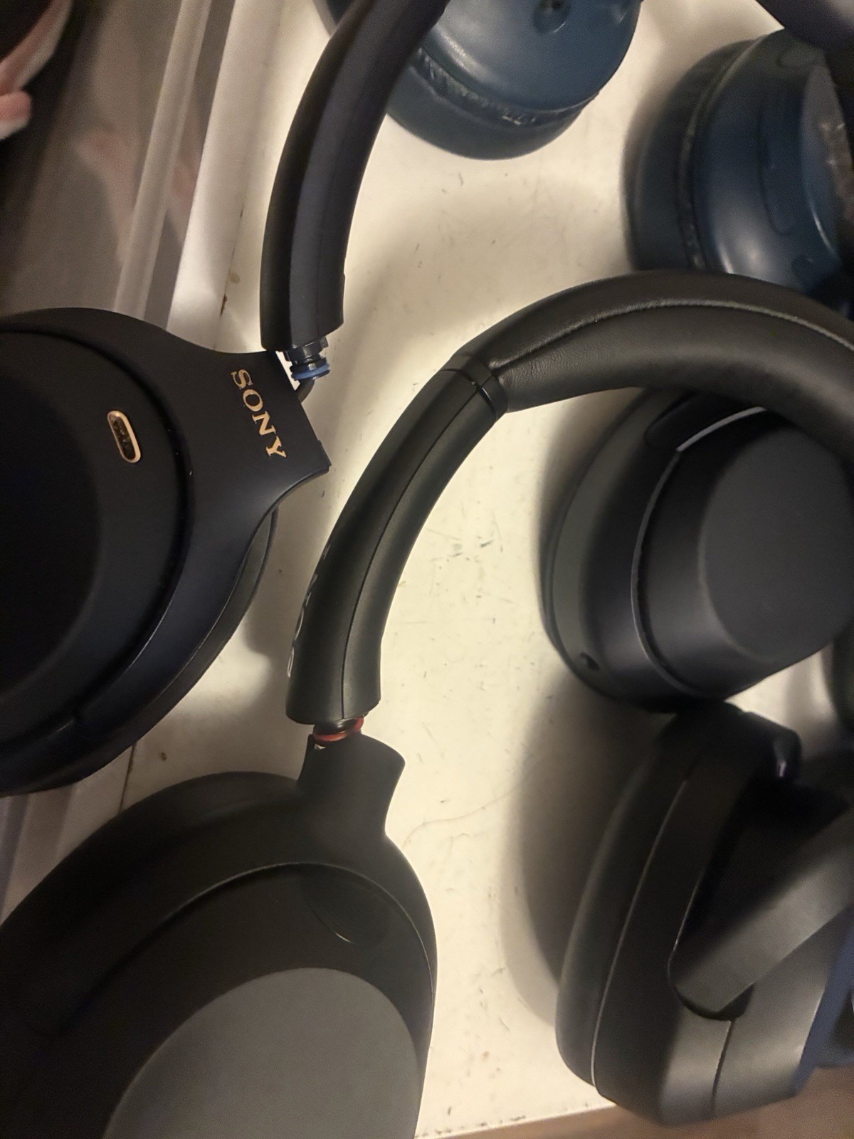 Lot Of 10 Sony Headphone WH1000XM4 , WHULT900N , WHCH720N Noise Canceling,