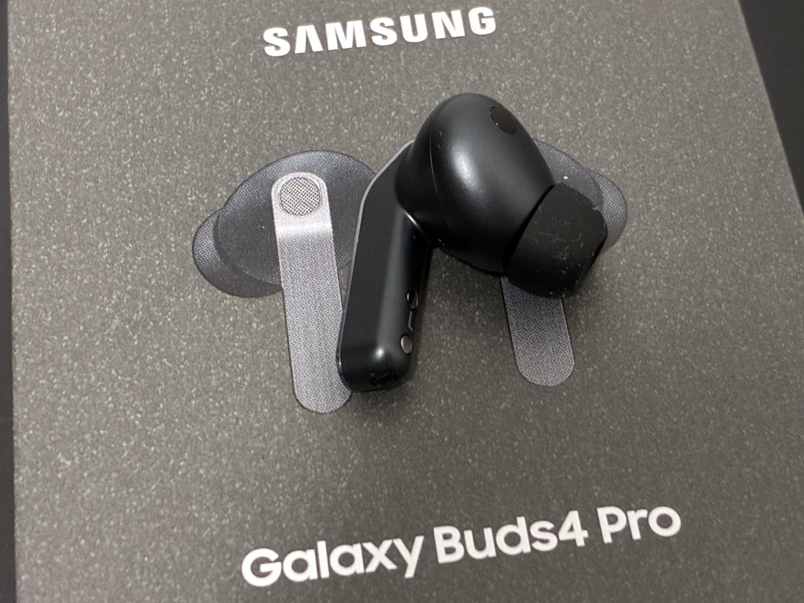 NEW Original Samsung Galaxy Buds4 Pro SM-R640N Earbuds – Left Side (L)