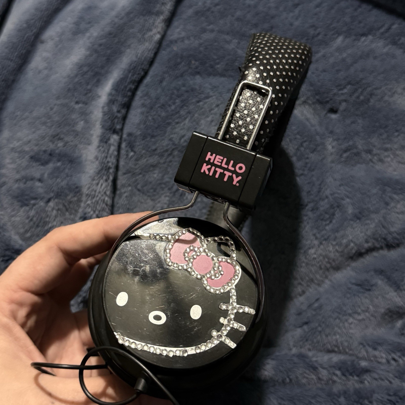 2014 Sakar Hello Kitty Black Wired Over-Ear Headphones 3.5mm Sanrio Tested