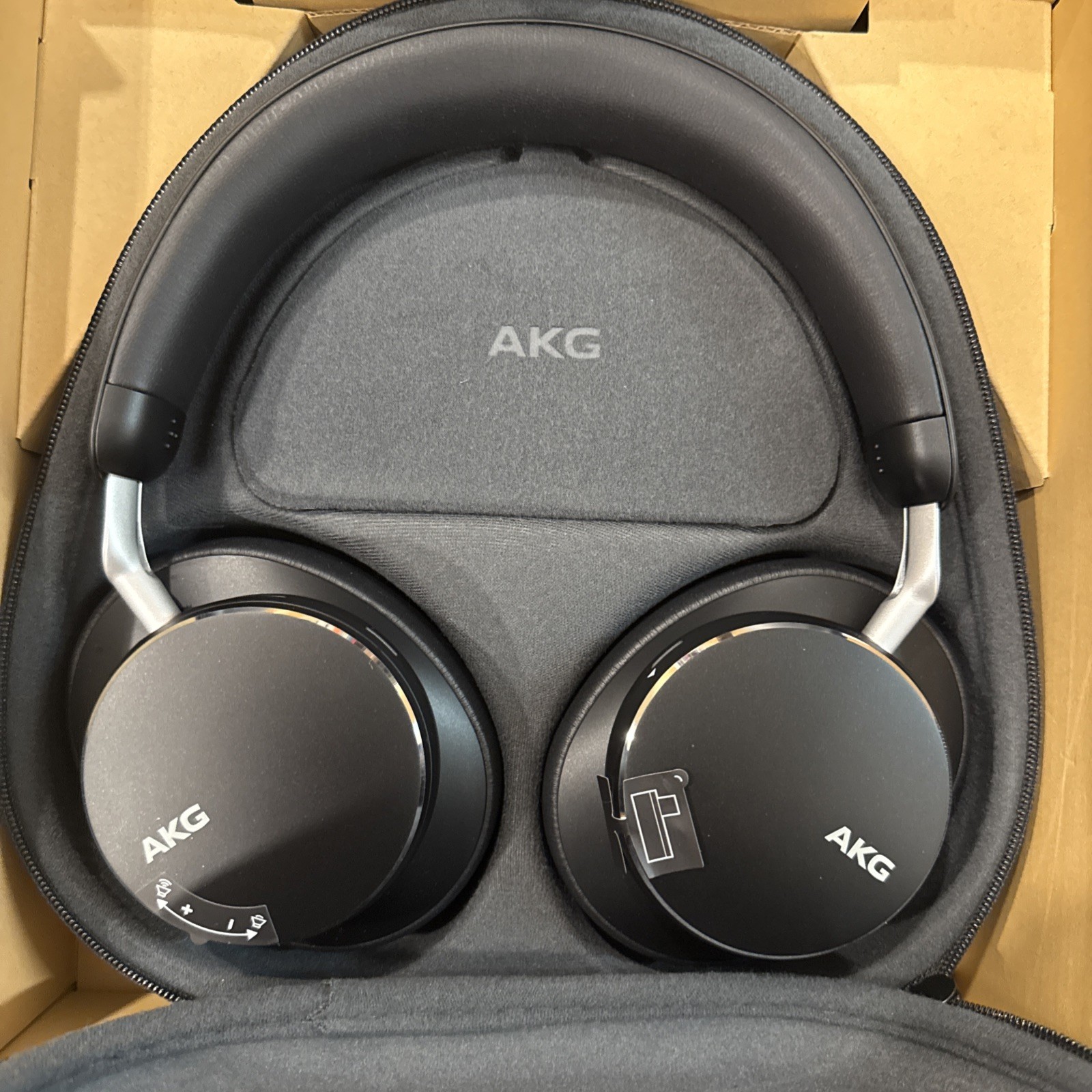 Harman AKG N9 Hybrid Wireless Headphones Hi-Res Audio ANC Preowned Clean